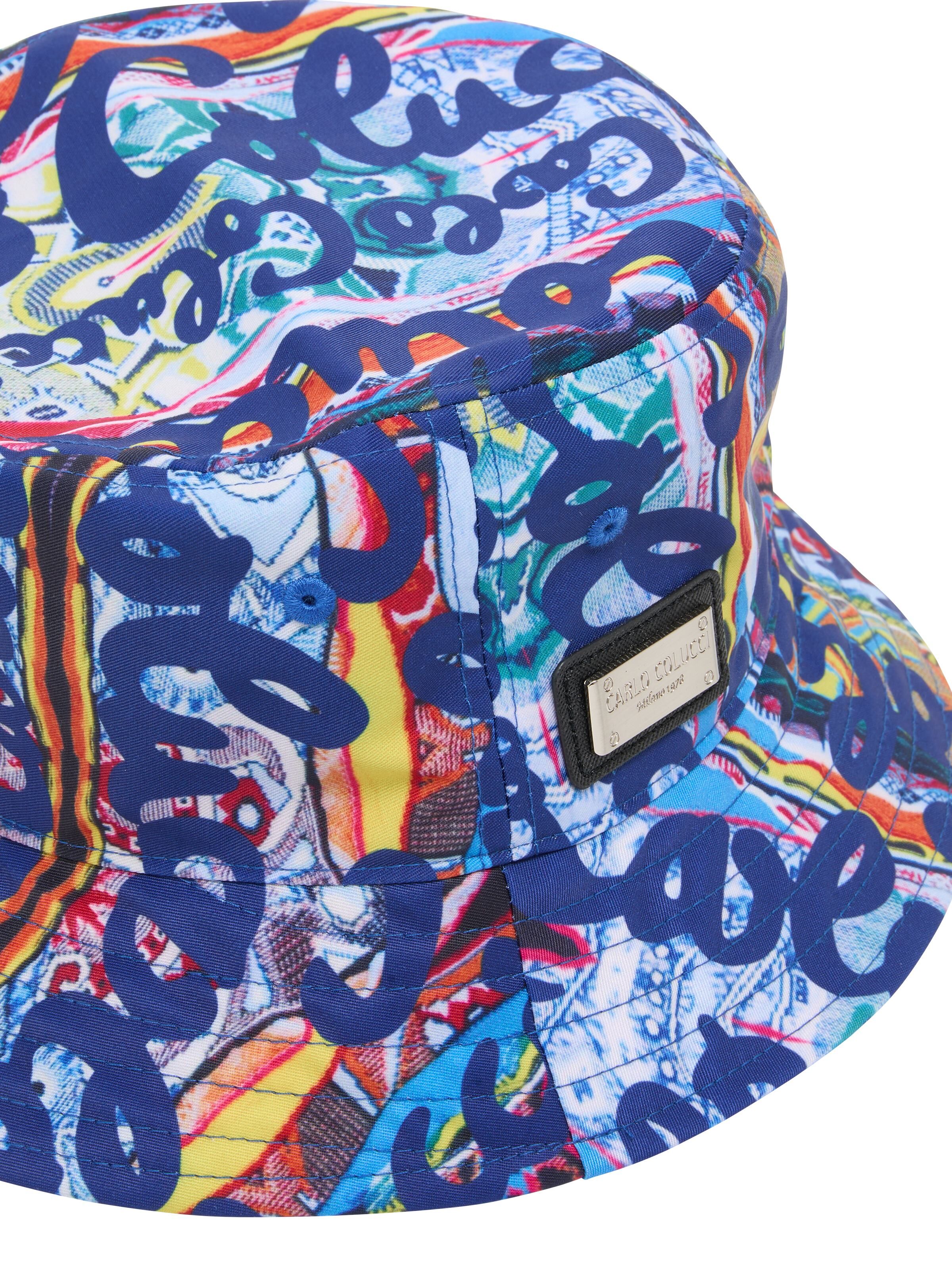 Unisex reversible bucket hat