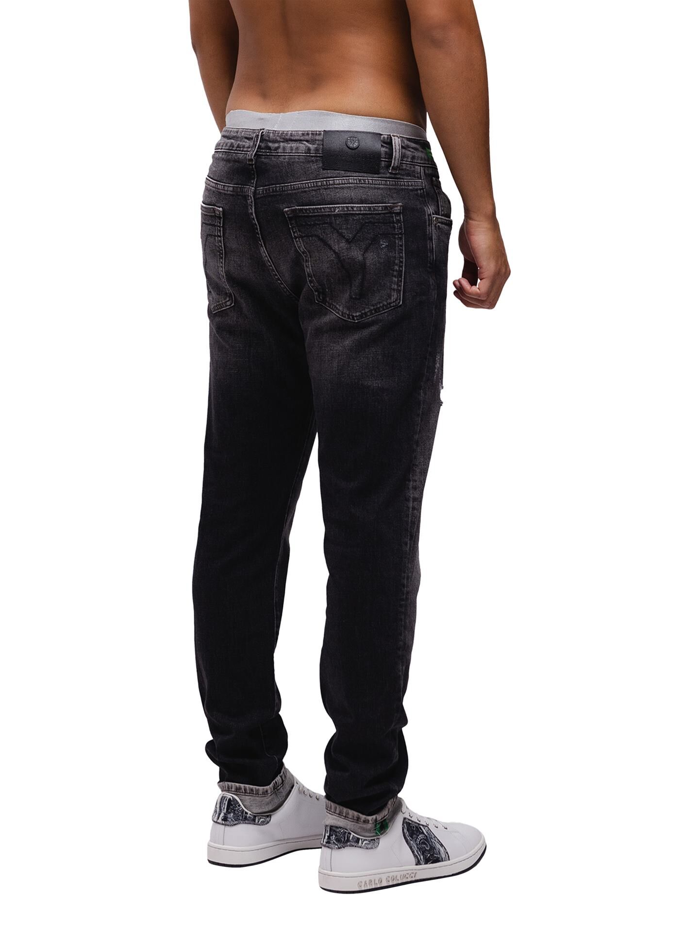 5-Pocket Jeans mit Used-Details