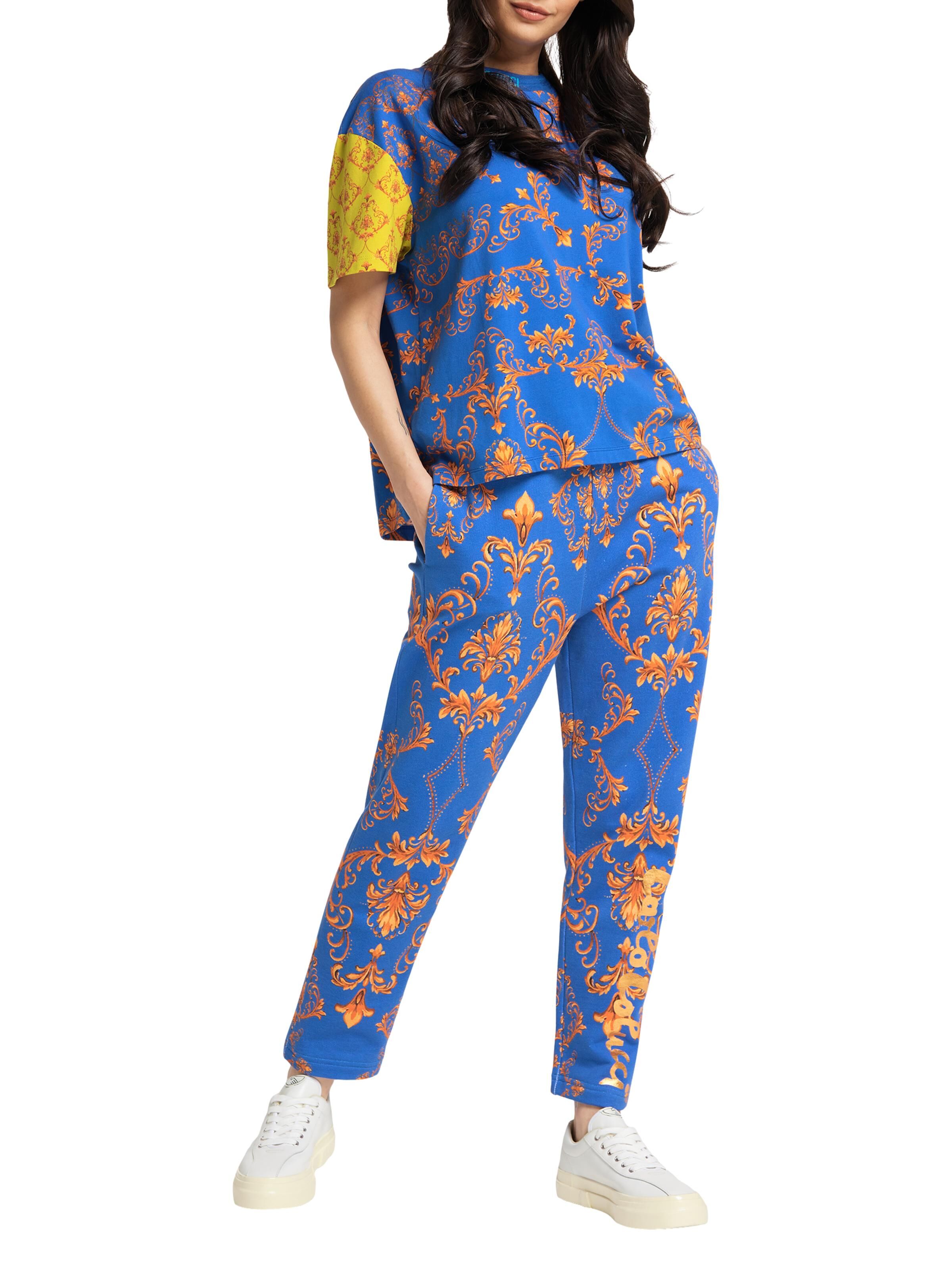Ladies T-Shirt with baroque-pattern