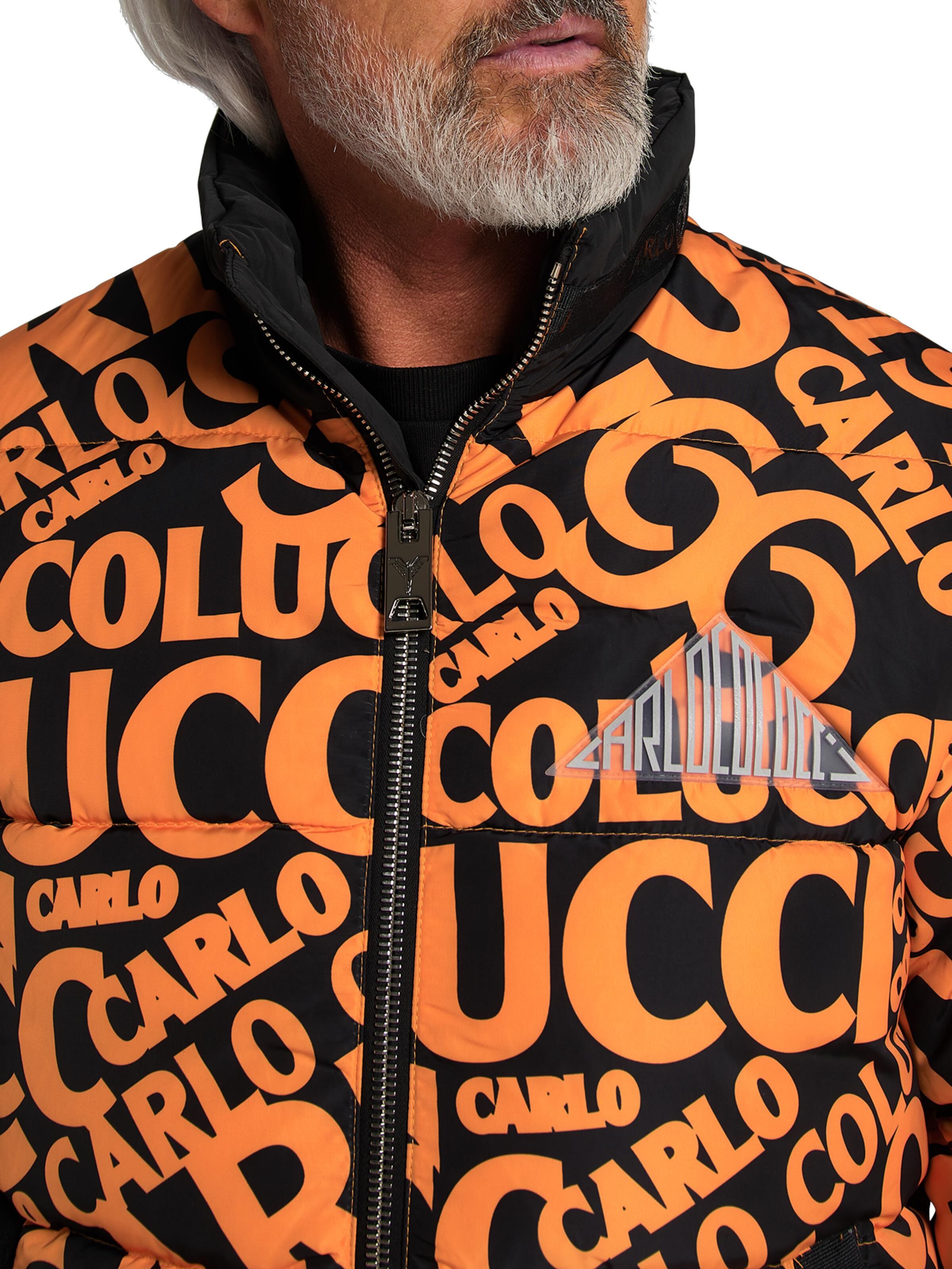 Winterblouson mit Schriftzügen