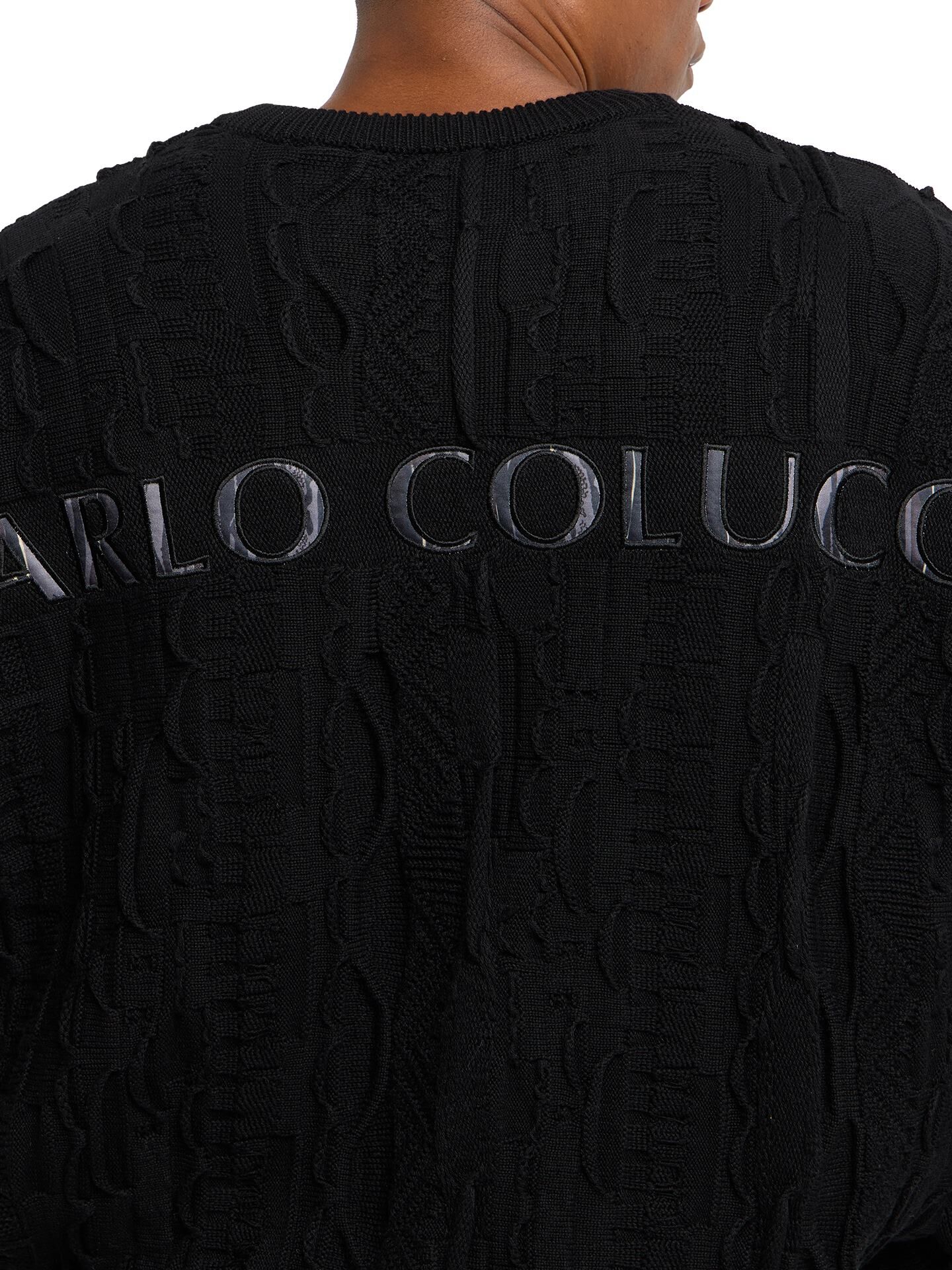 Strickpullover mit Stickerei