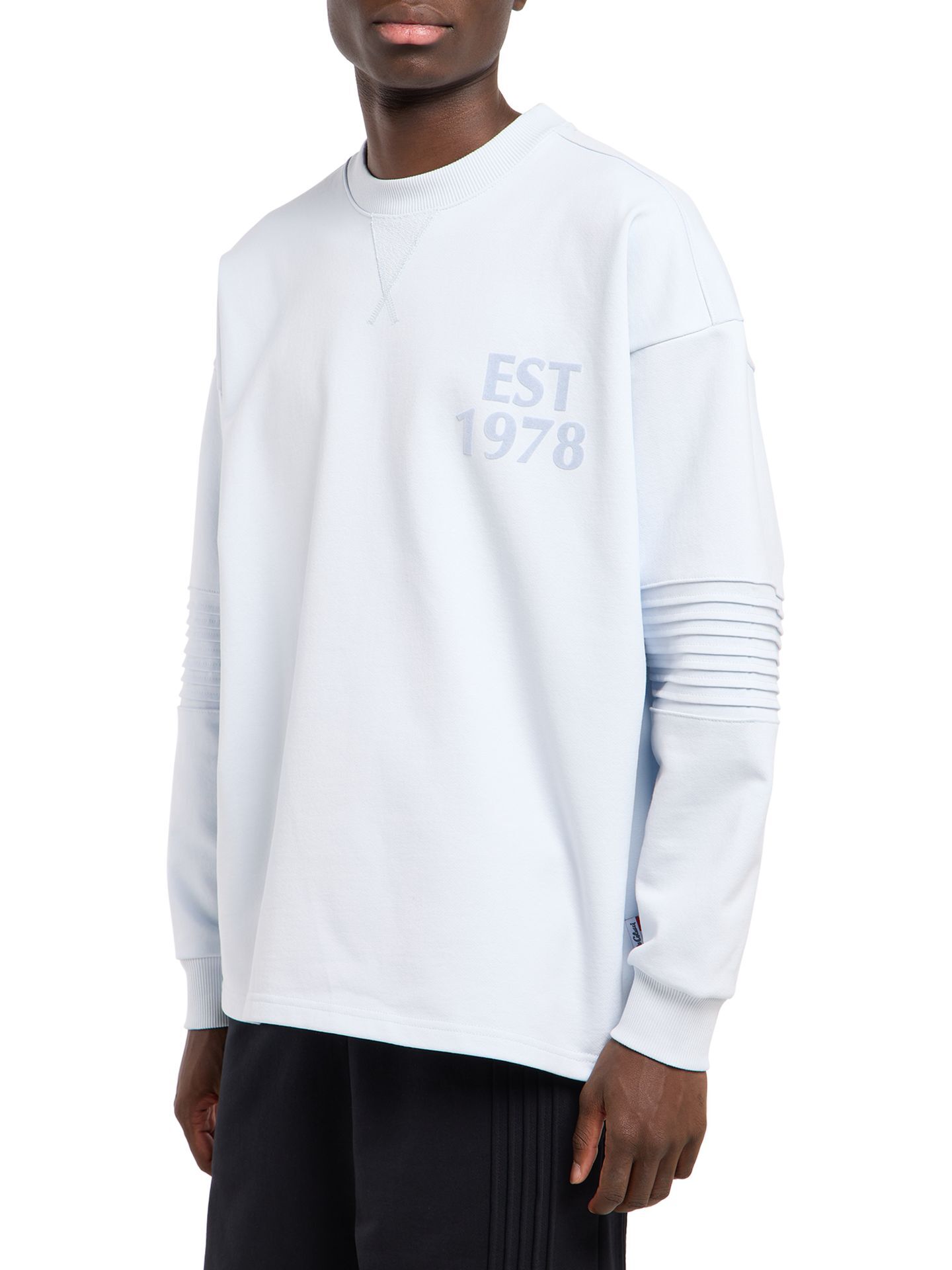  Sweatshirt - CLEAN CAPSULE