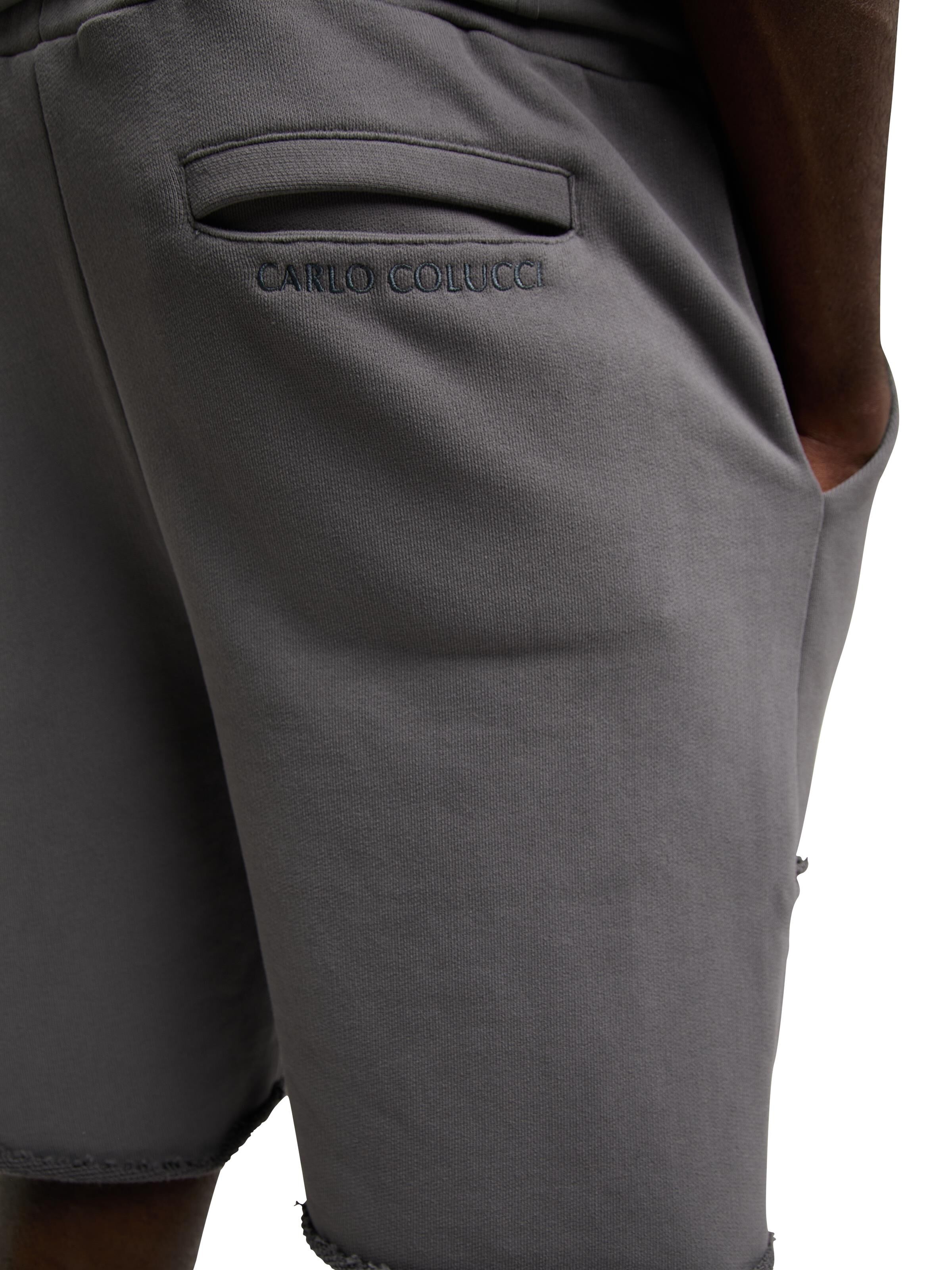 Oversize Short
