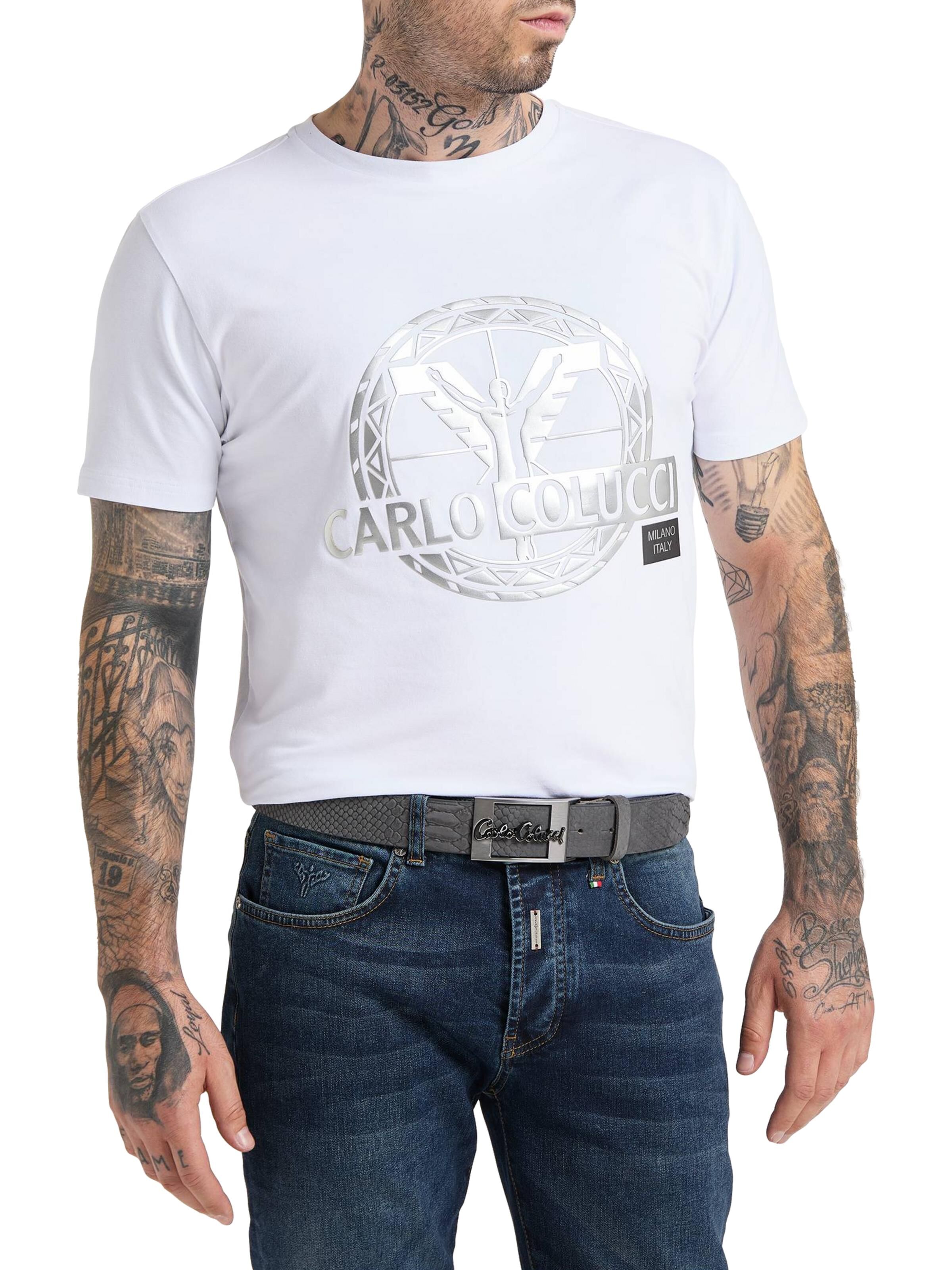 Leather belt in reptile design