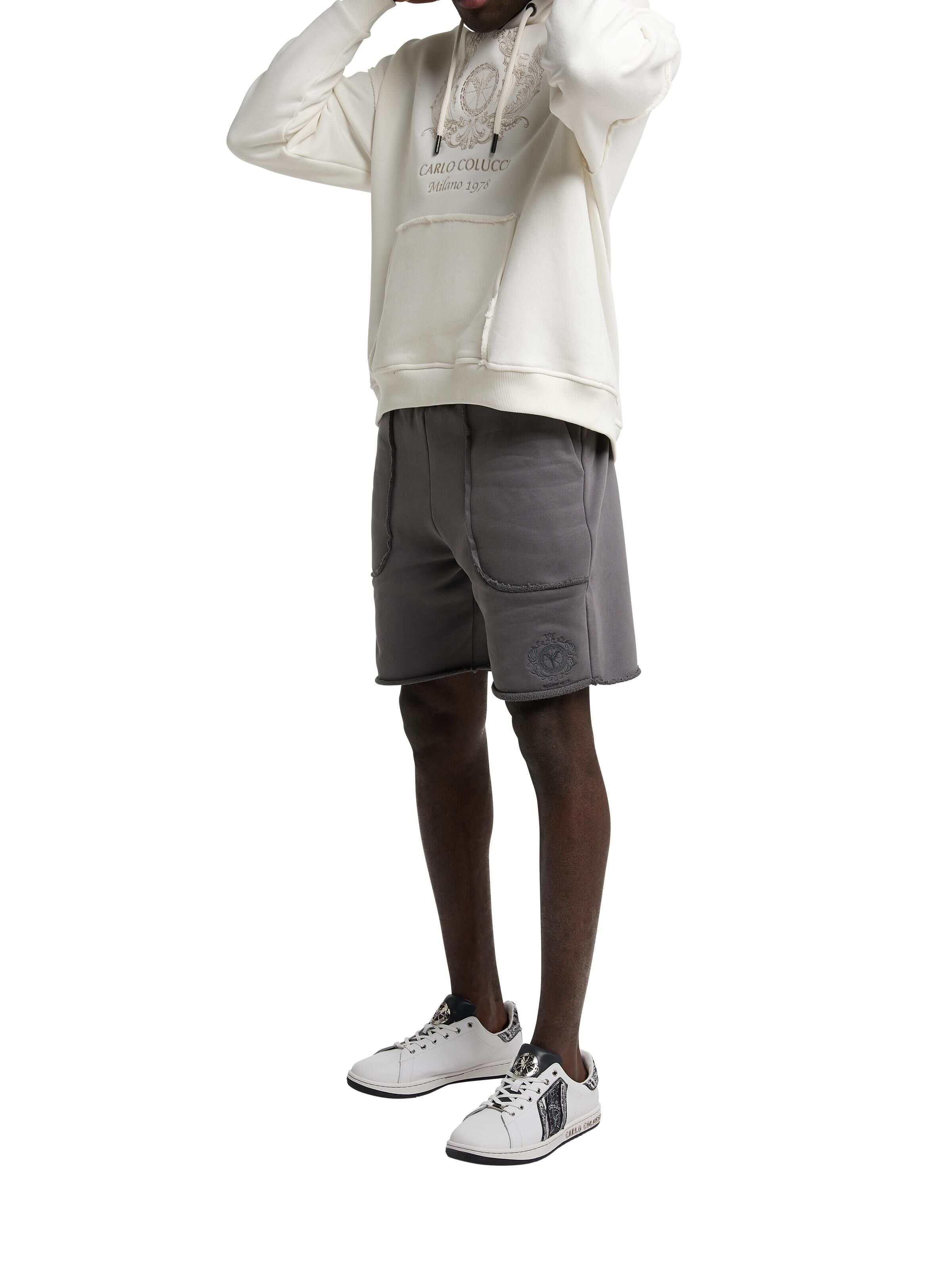  Over size hoodie with embroidery