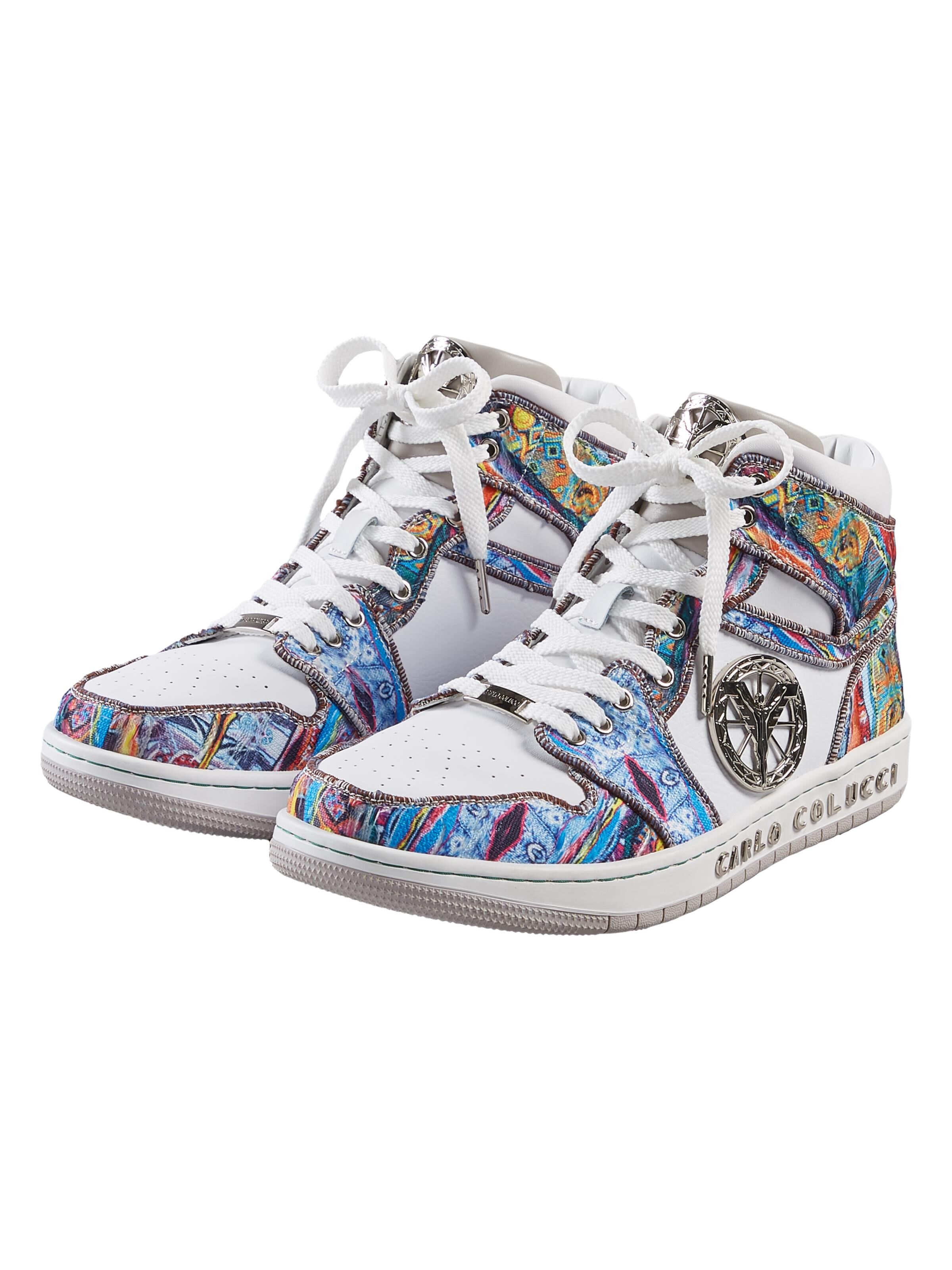 High-knitted sneaker