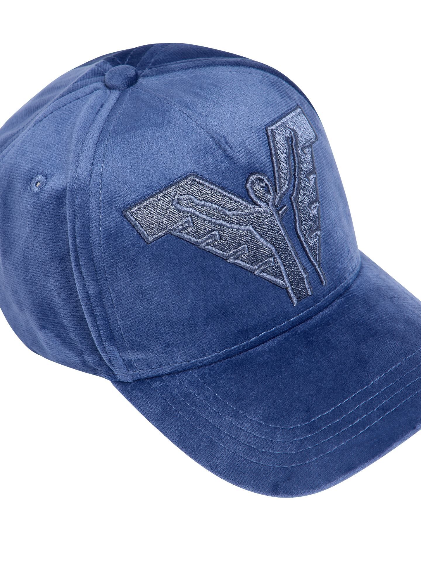 Unisex basecap with embroidery
