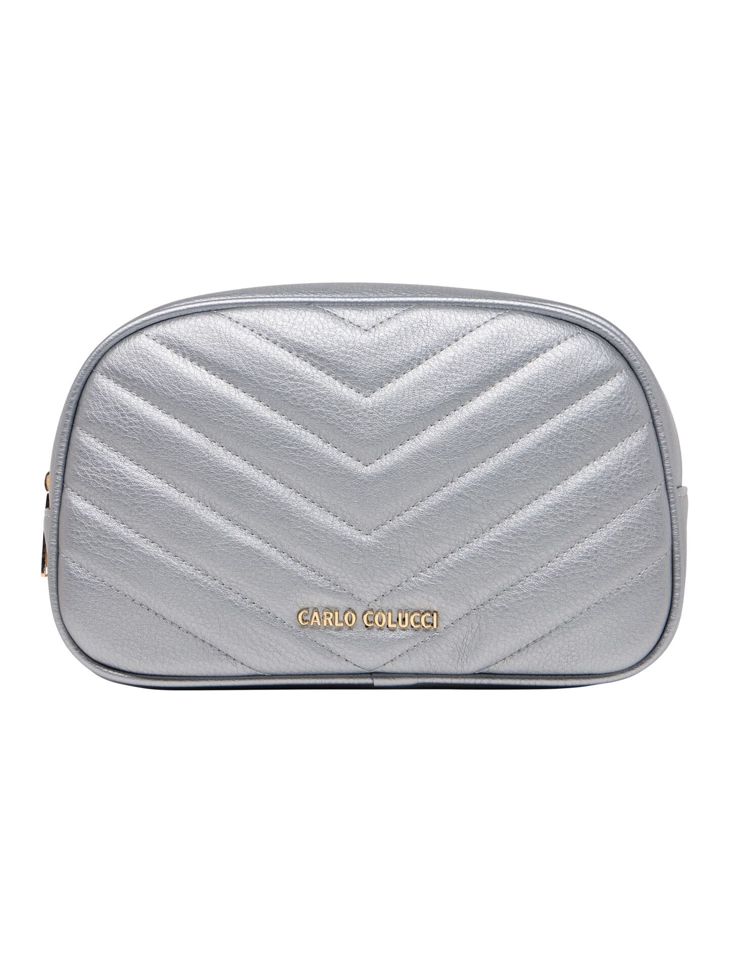 Quilted toiletry bag