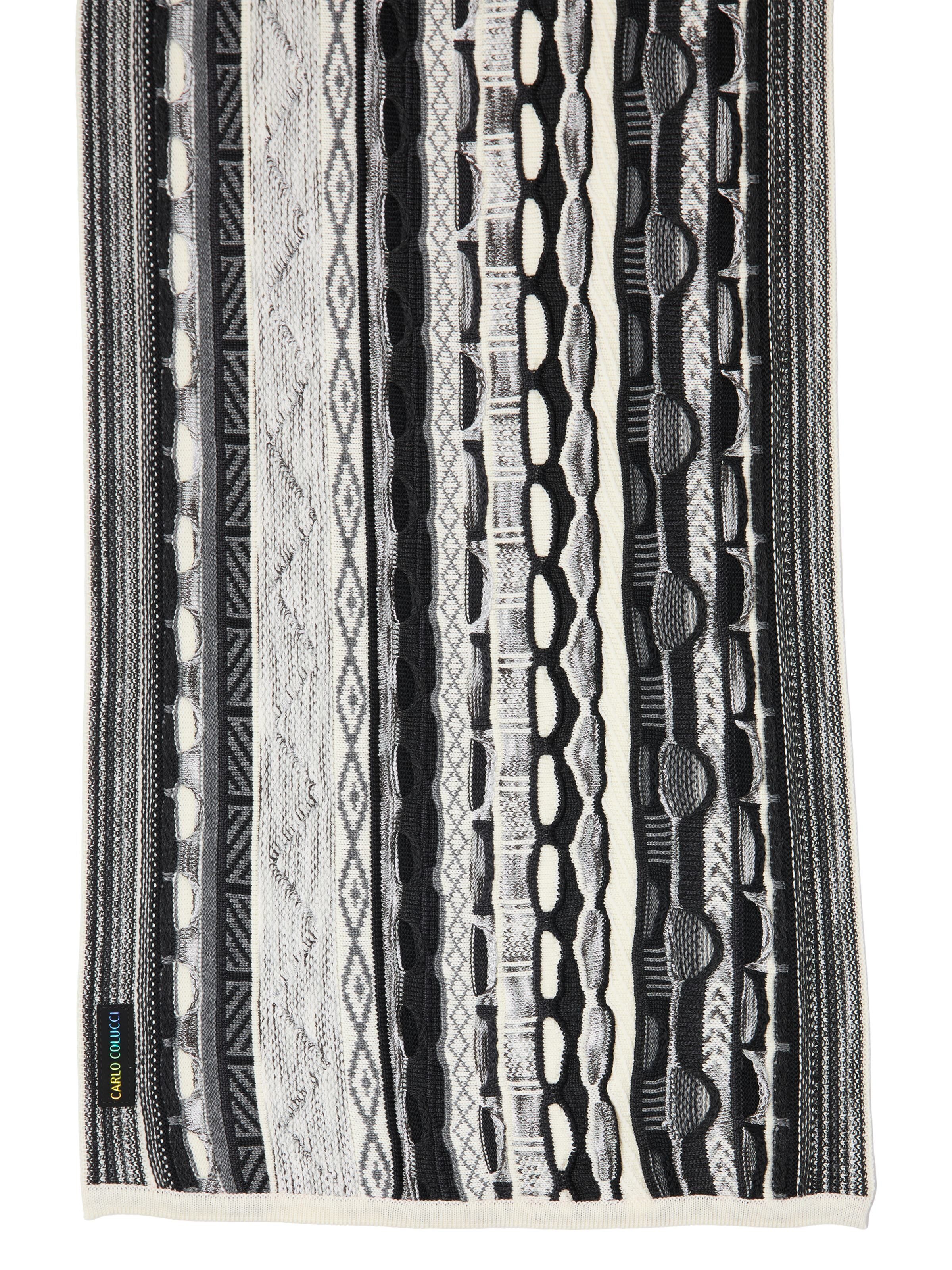 Knit scarf