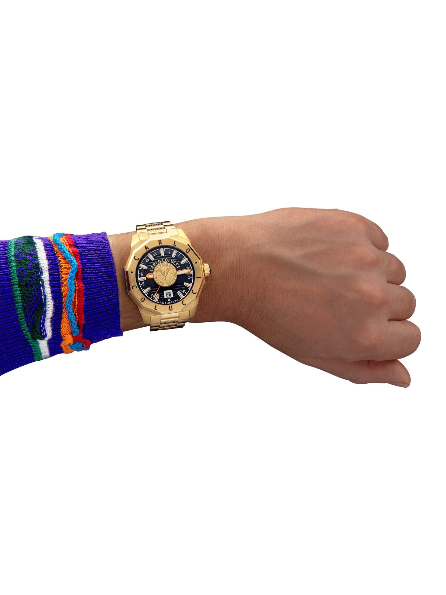  Round stainless steel watch