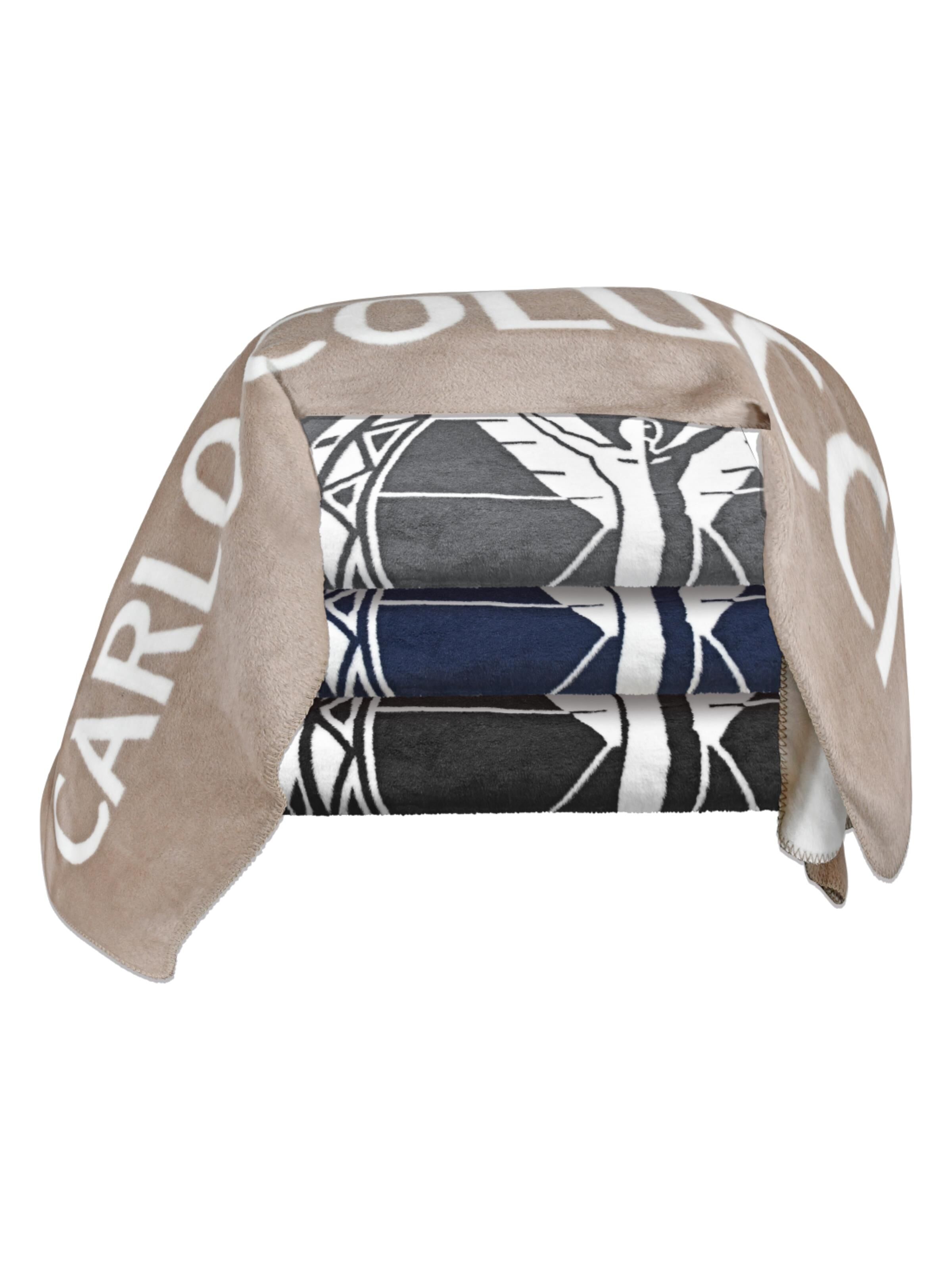 Blanket with logo
