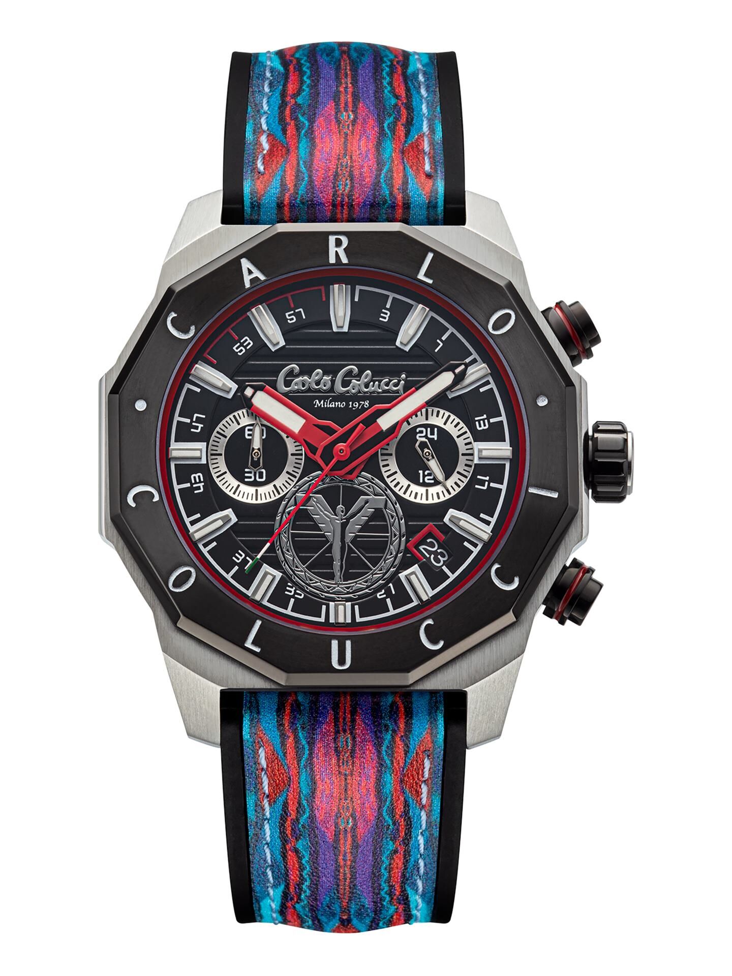 Round stainless steel watch with silicone strap