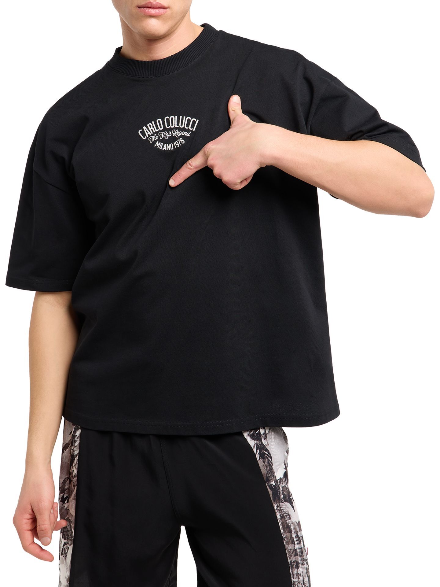  T-shirt - The Knit Legend