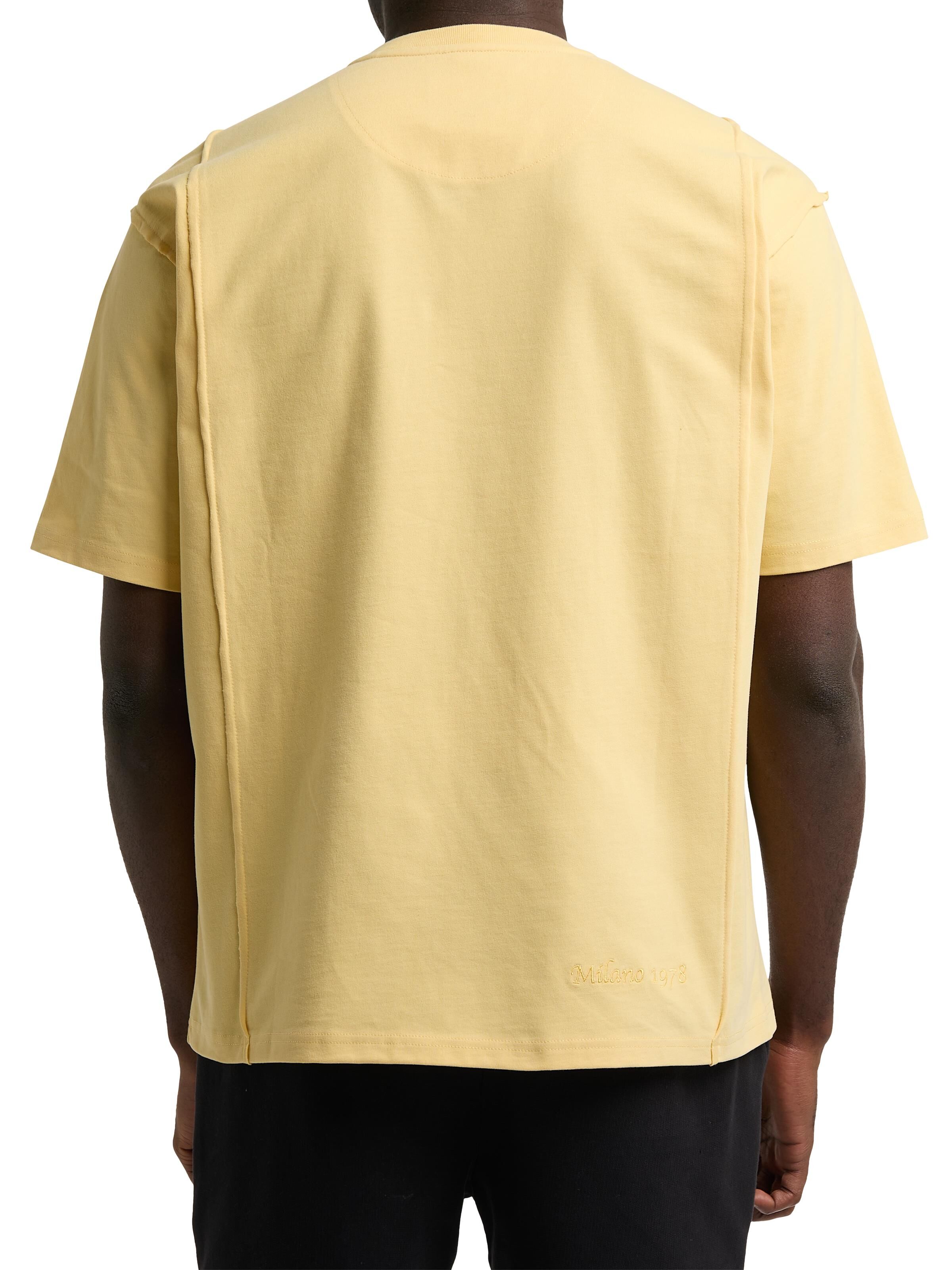 Oversize T-Shirt mit Stickerei