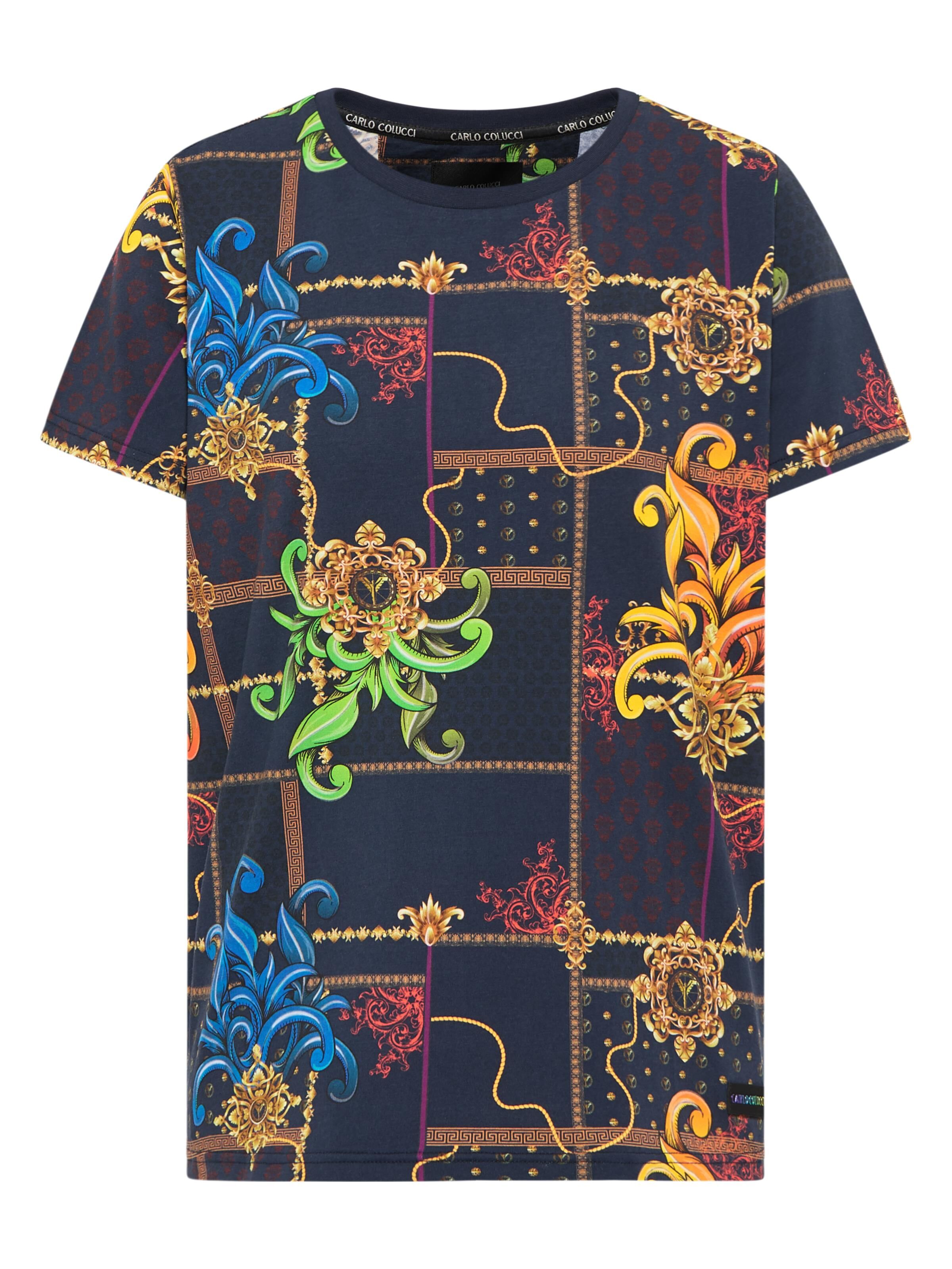 Eye-catching print T-shirt