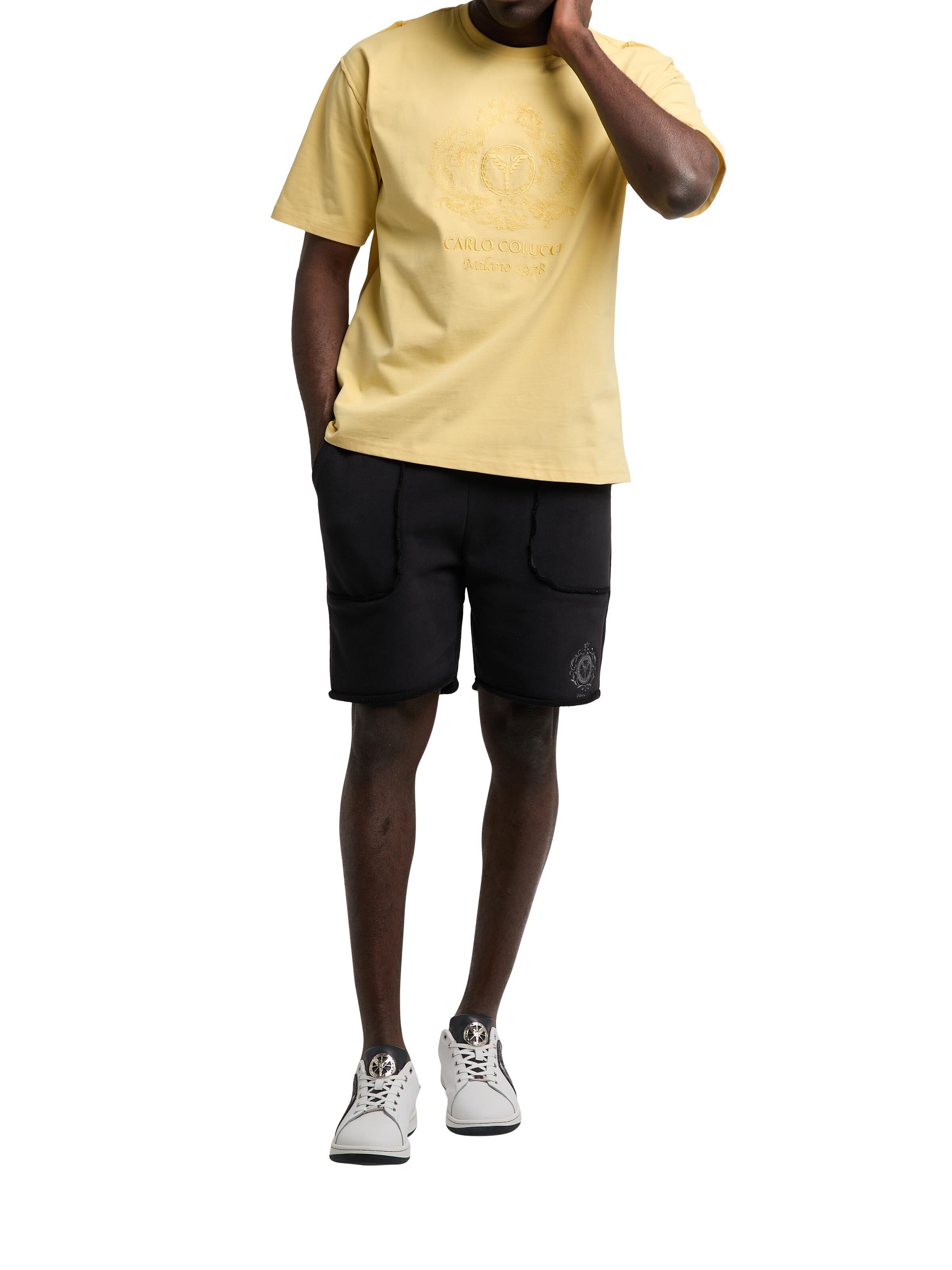 Oversize T-Shirt mit Stickerei