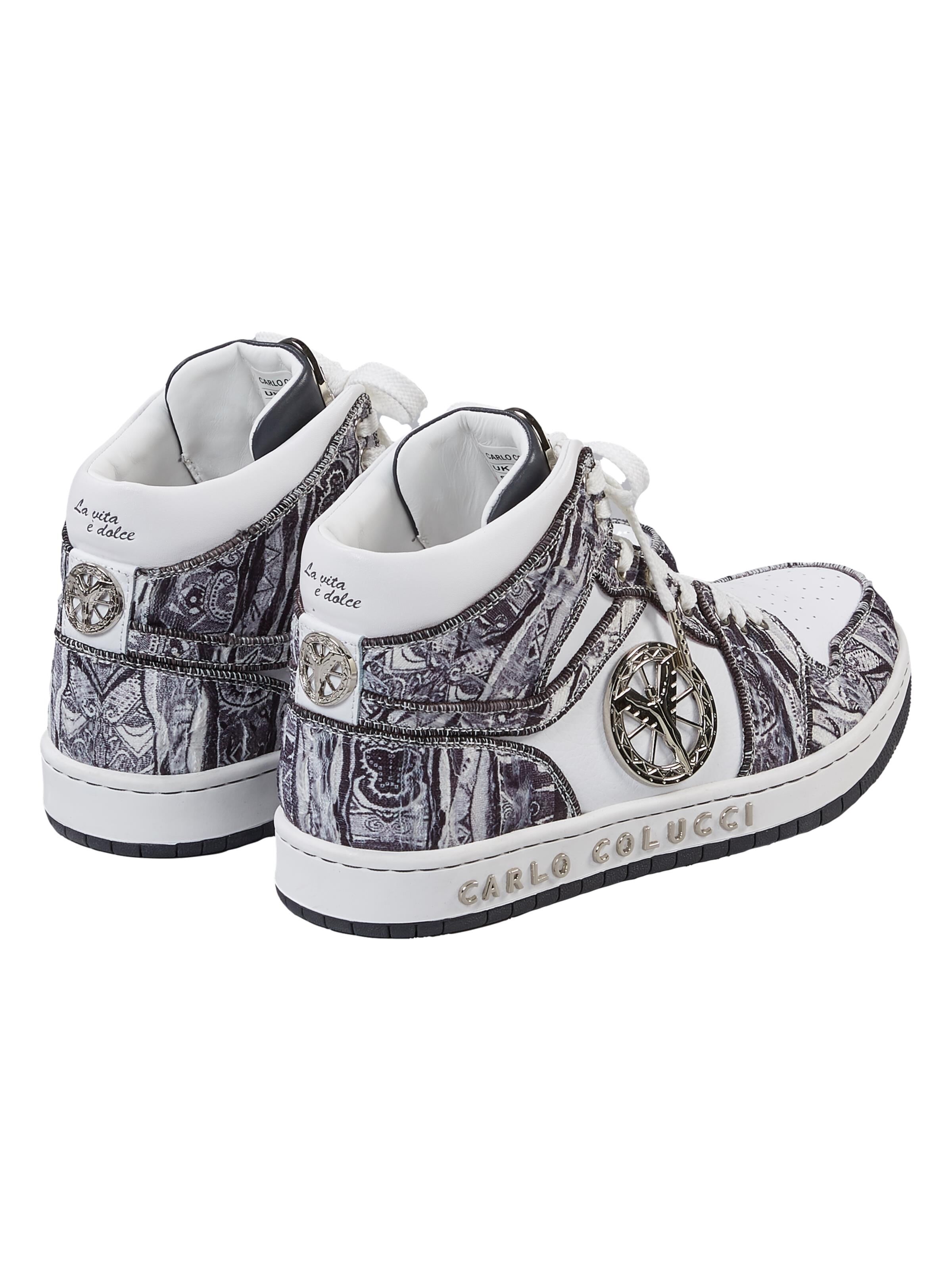 High-Strick Sneaker