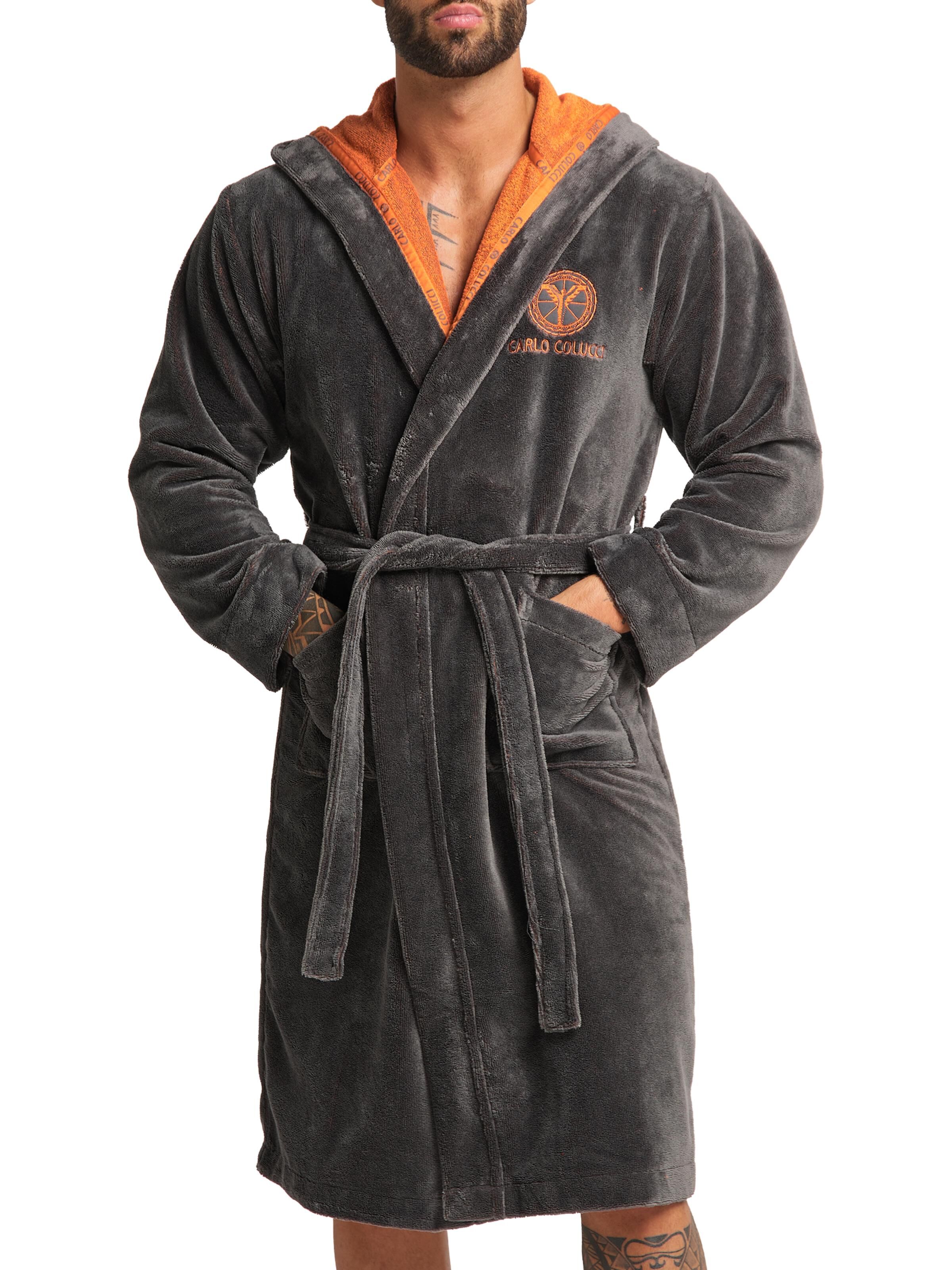 Bademantel mit Kapuze