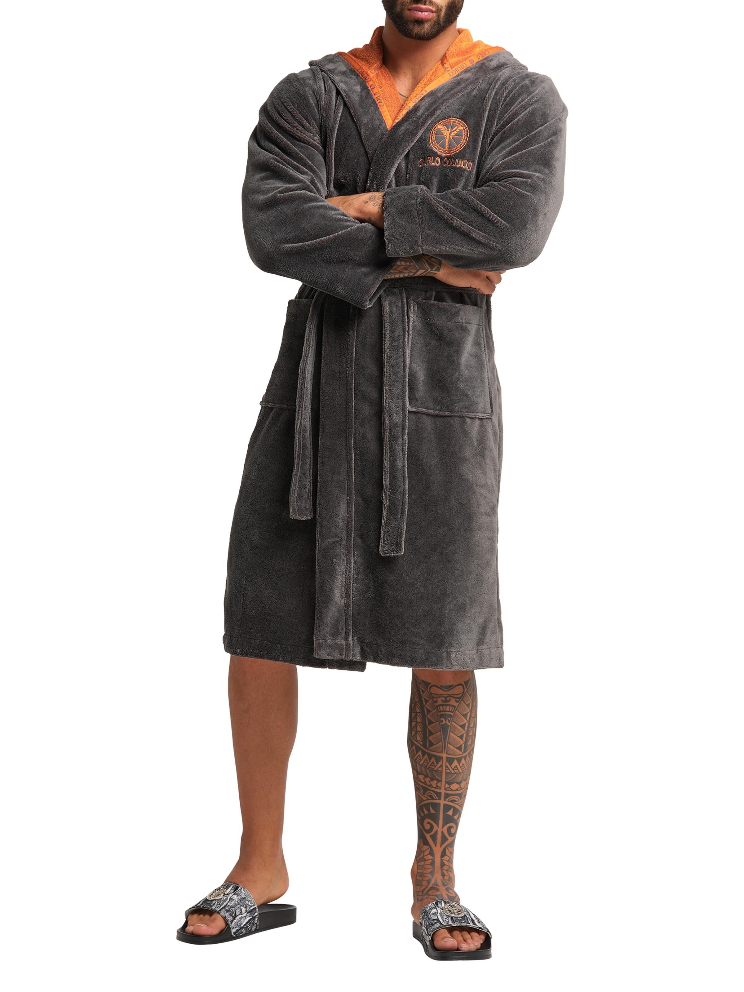 Bademantel mit Kapuze