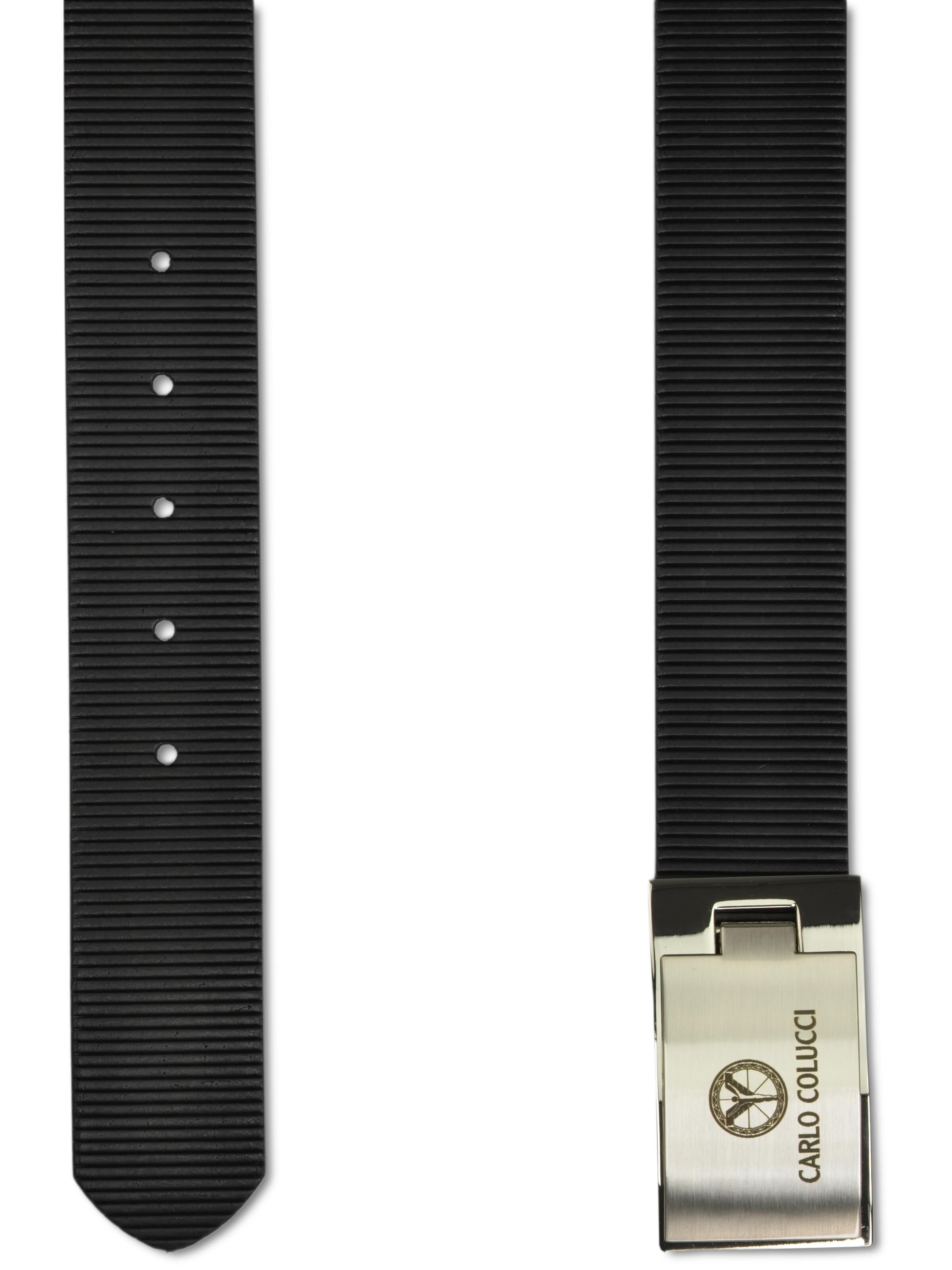 Sporty belt with groove embossment