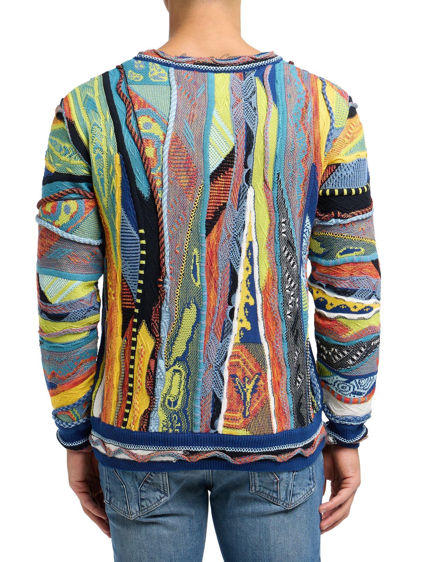 Crew neck knit sweater