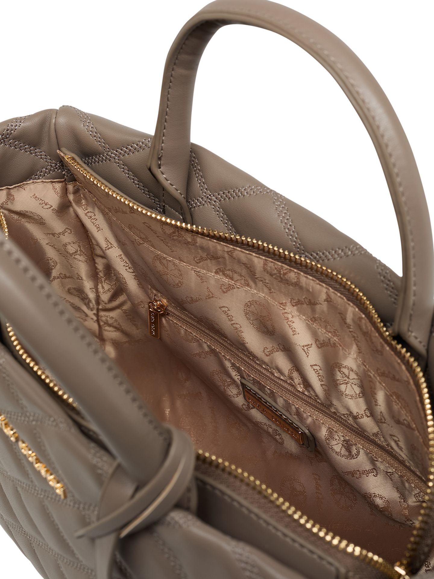  Woman's bag