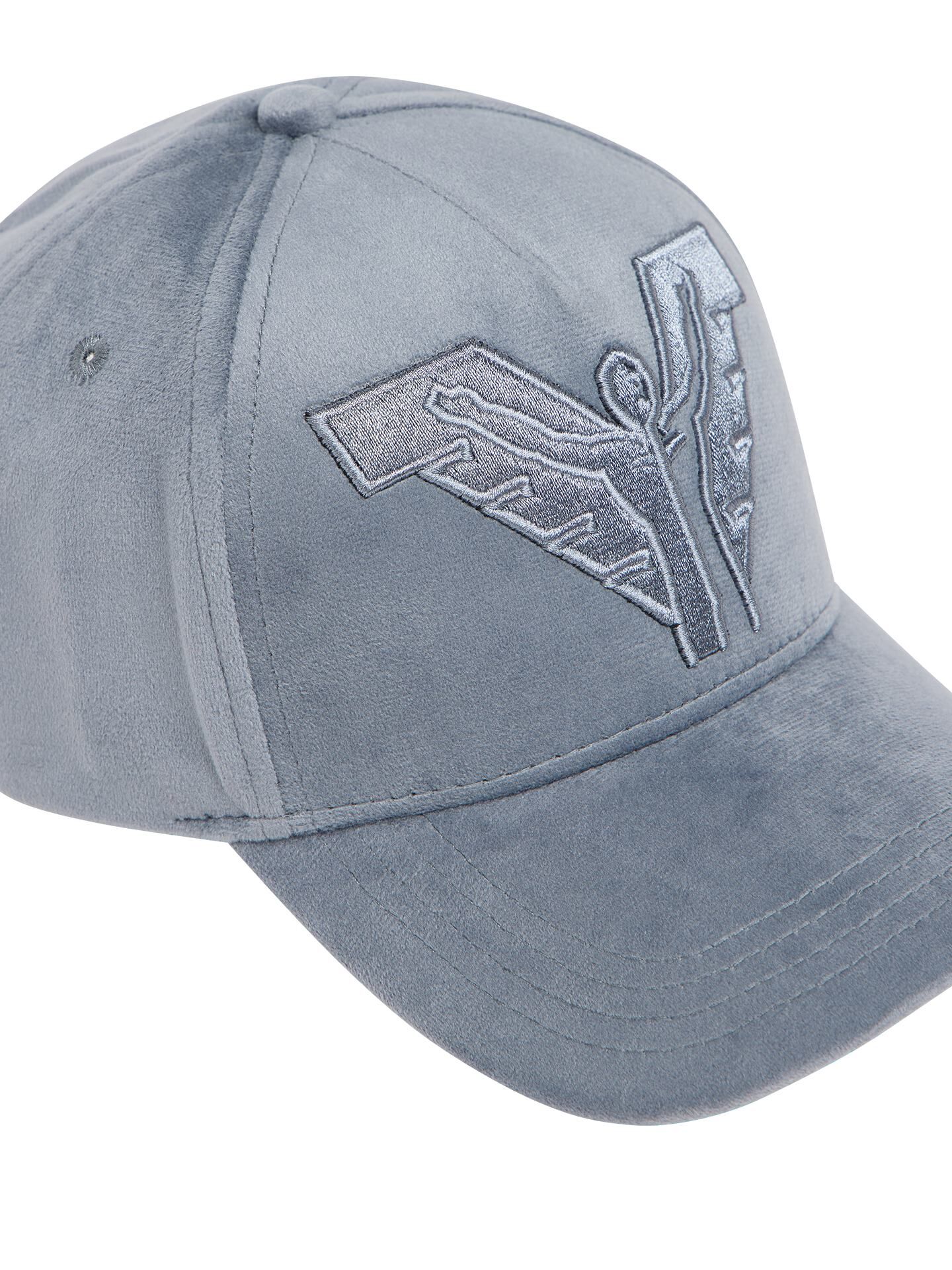 Unisex basecap with embroidery