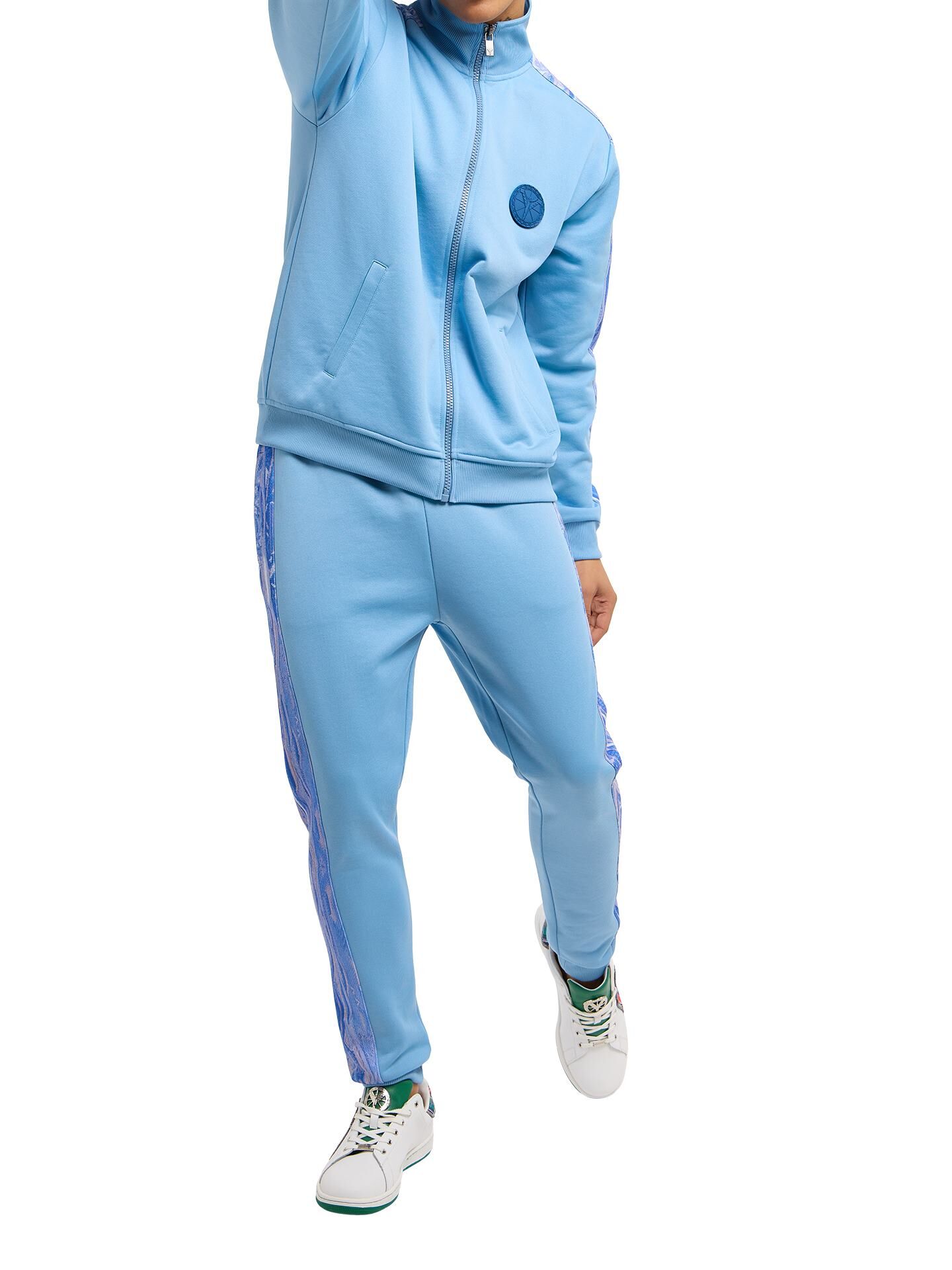 Tracksuit Set mit Unique Badge