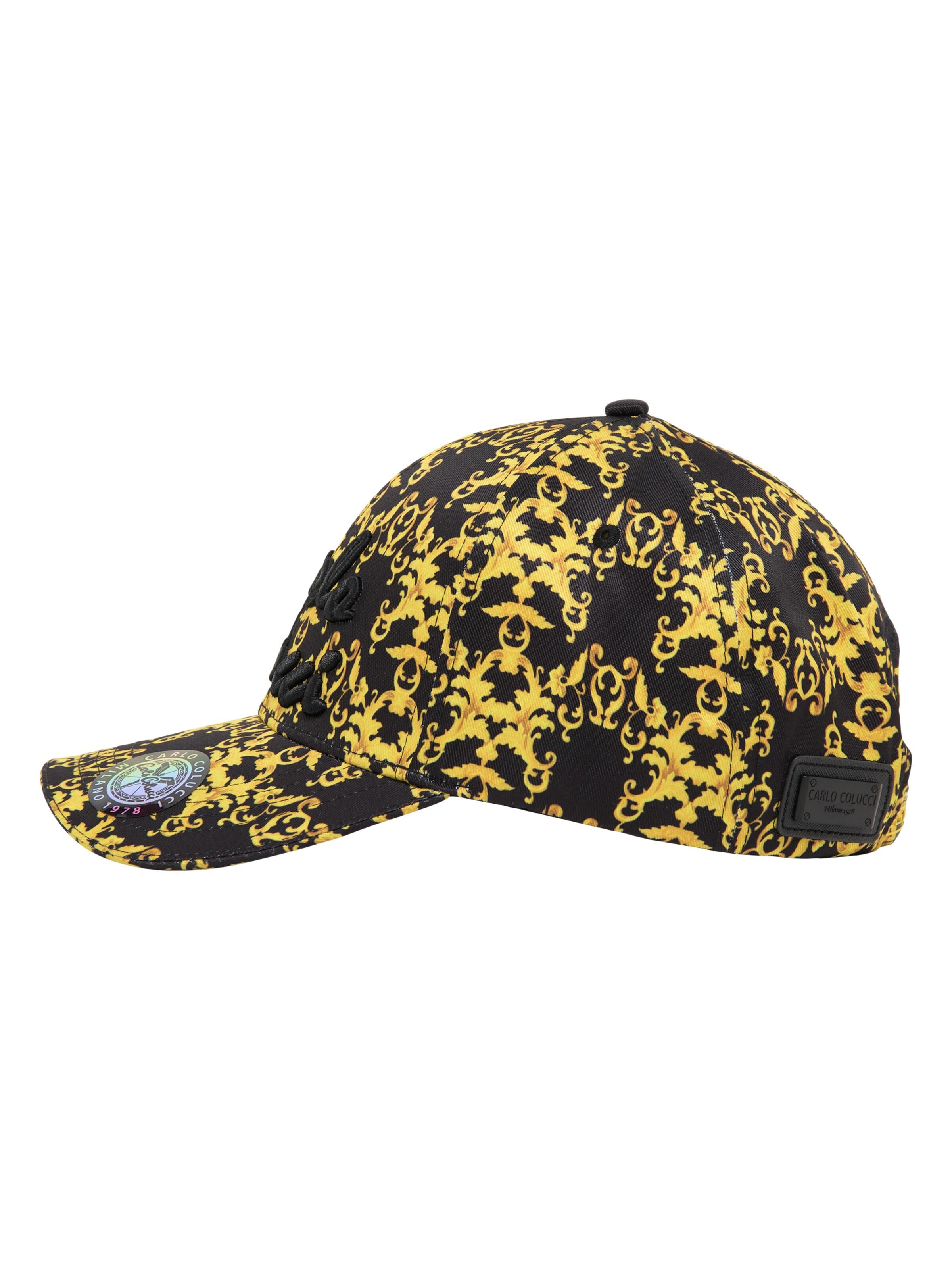 Unisex base cap with golden ornaments