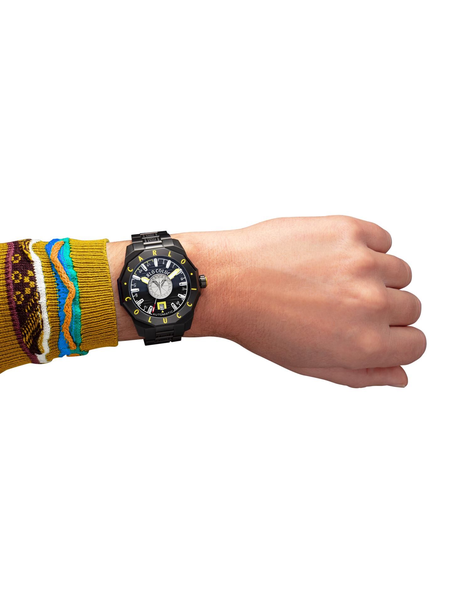  Round stainless steel watch