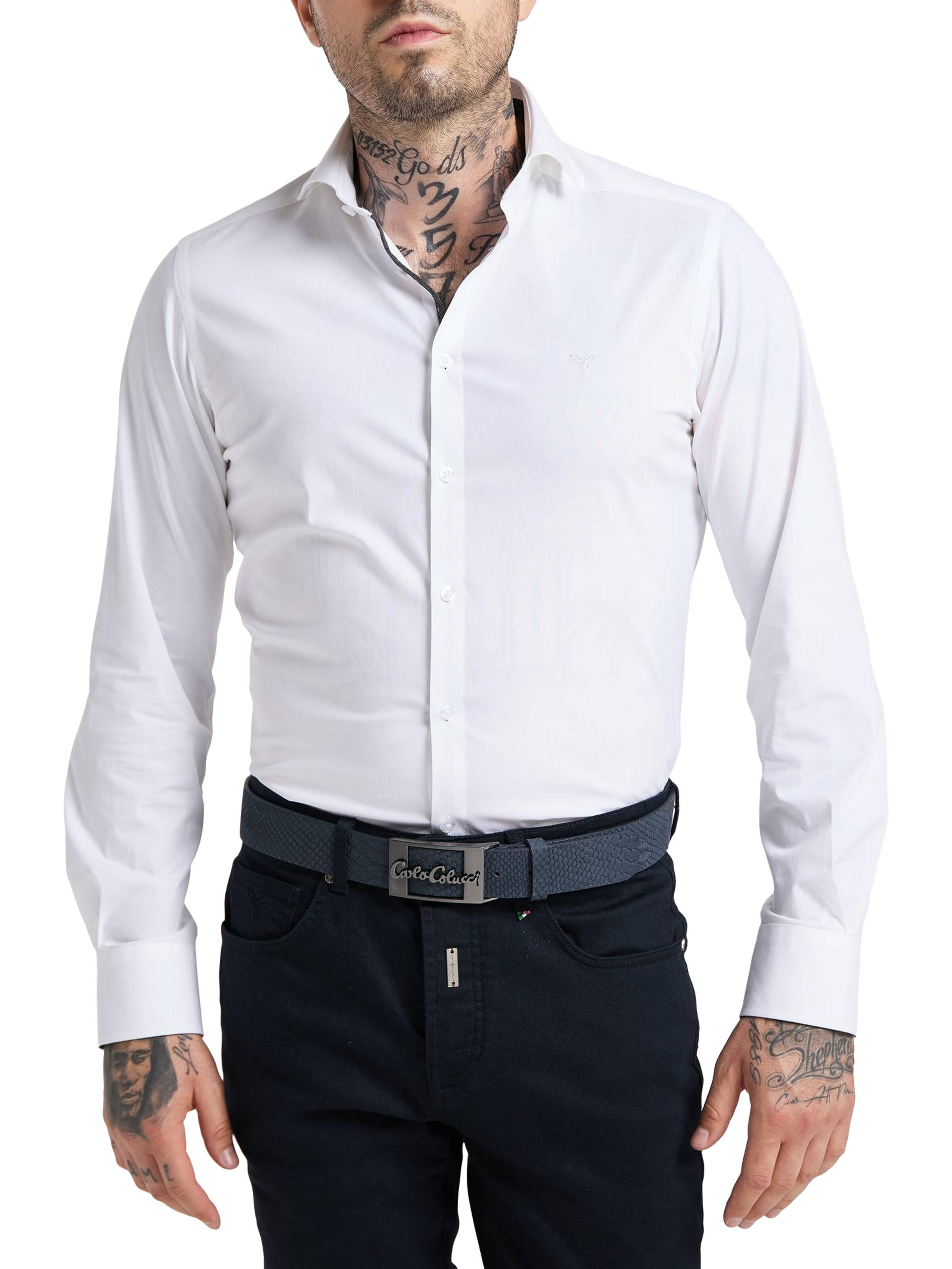 Leather belt in reptile design
