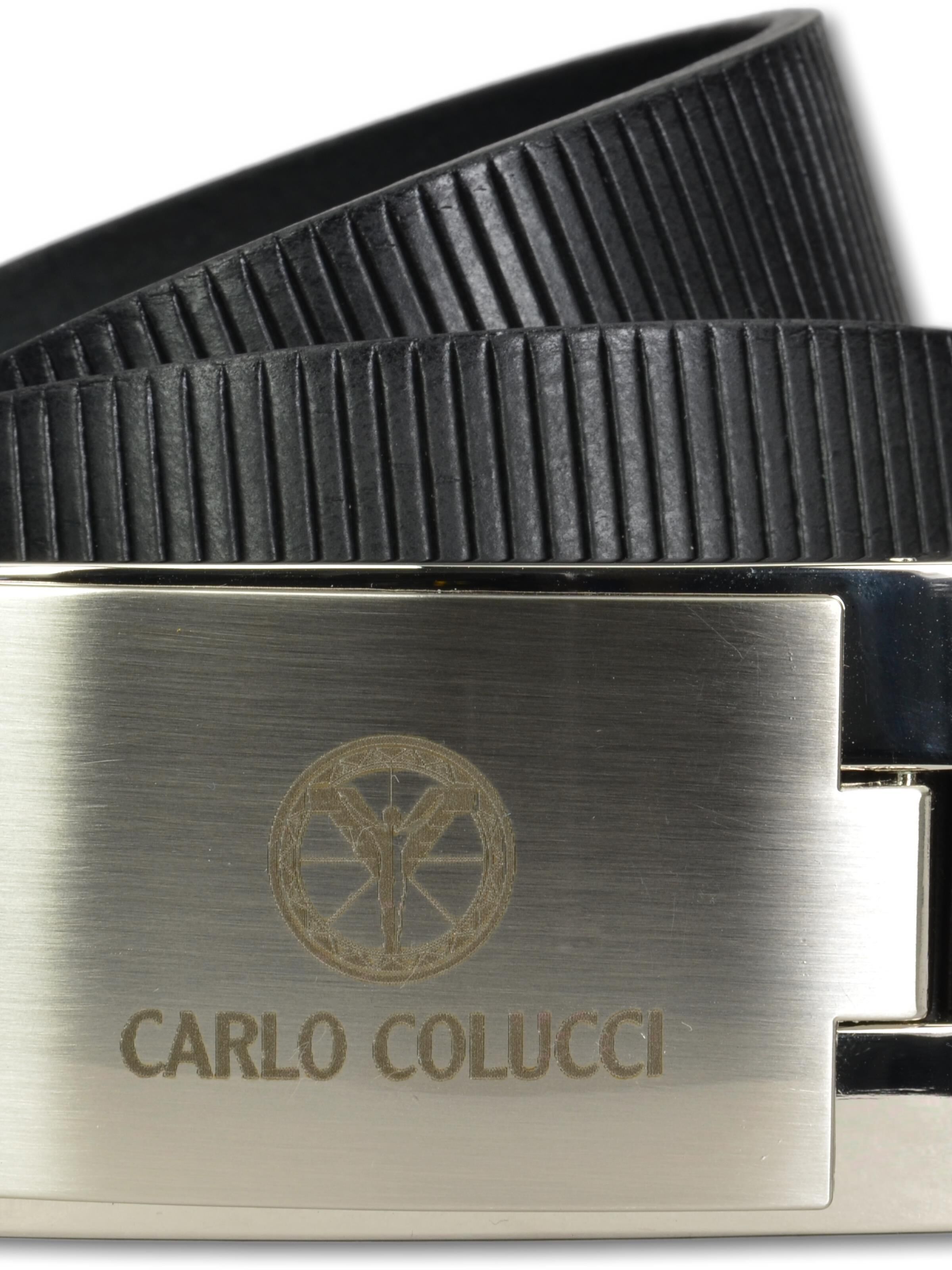 Sporty belt with groove embossment