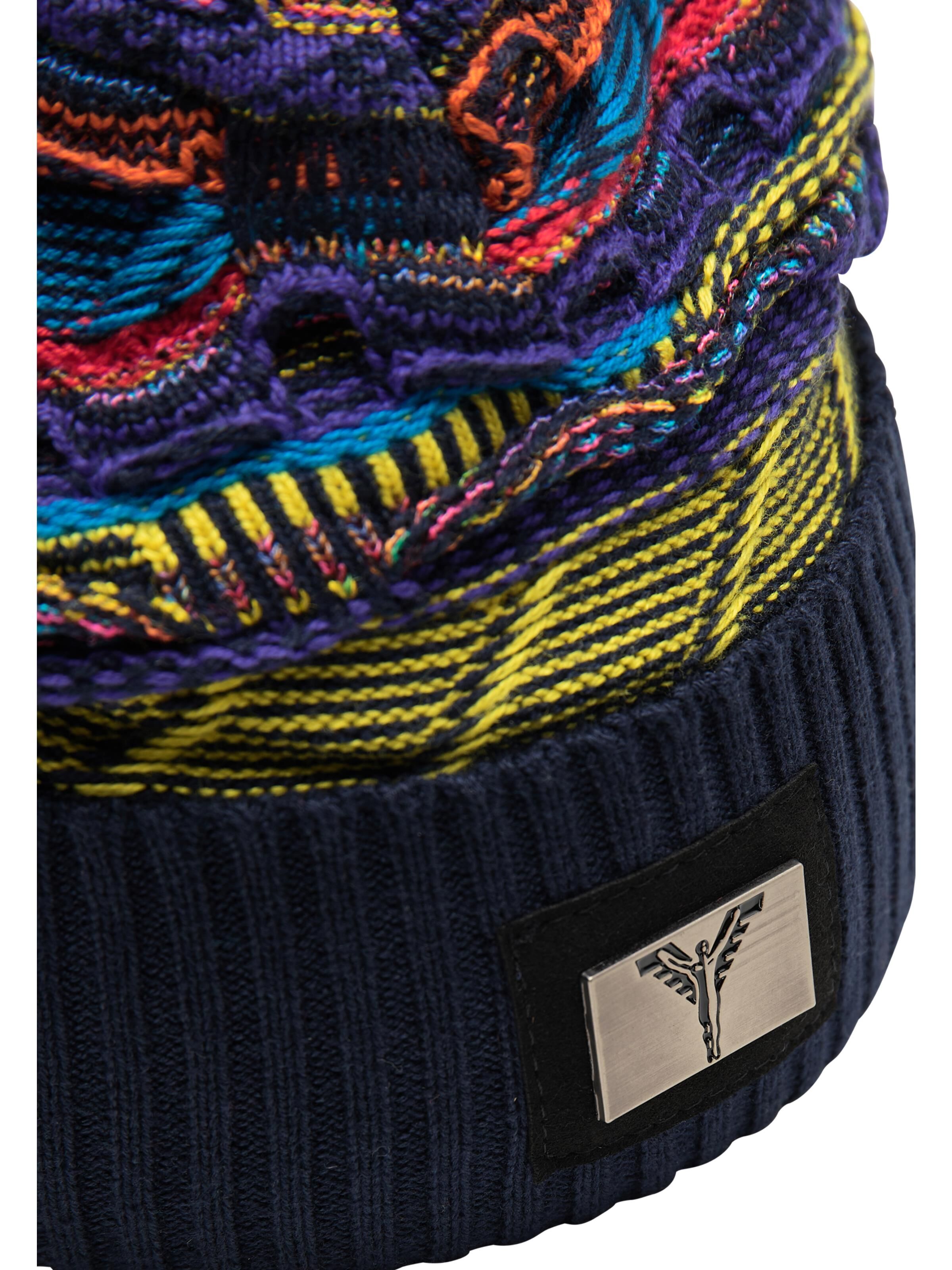 Unisex knitted beanie