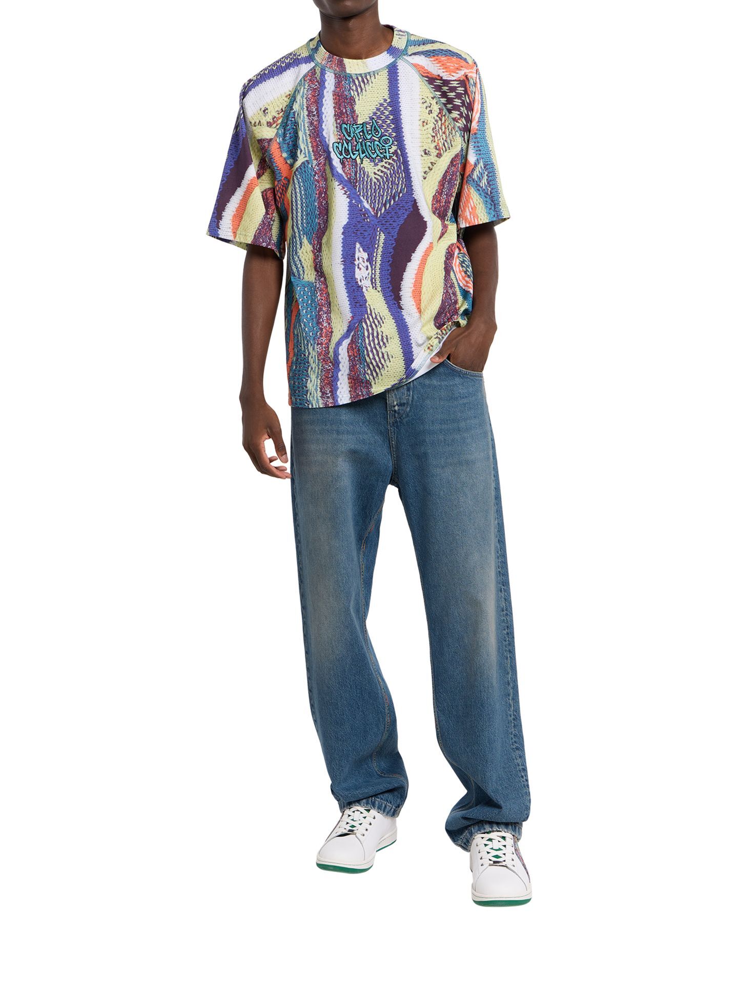 Logo T-Shirt - Black Friday