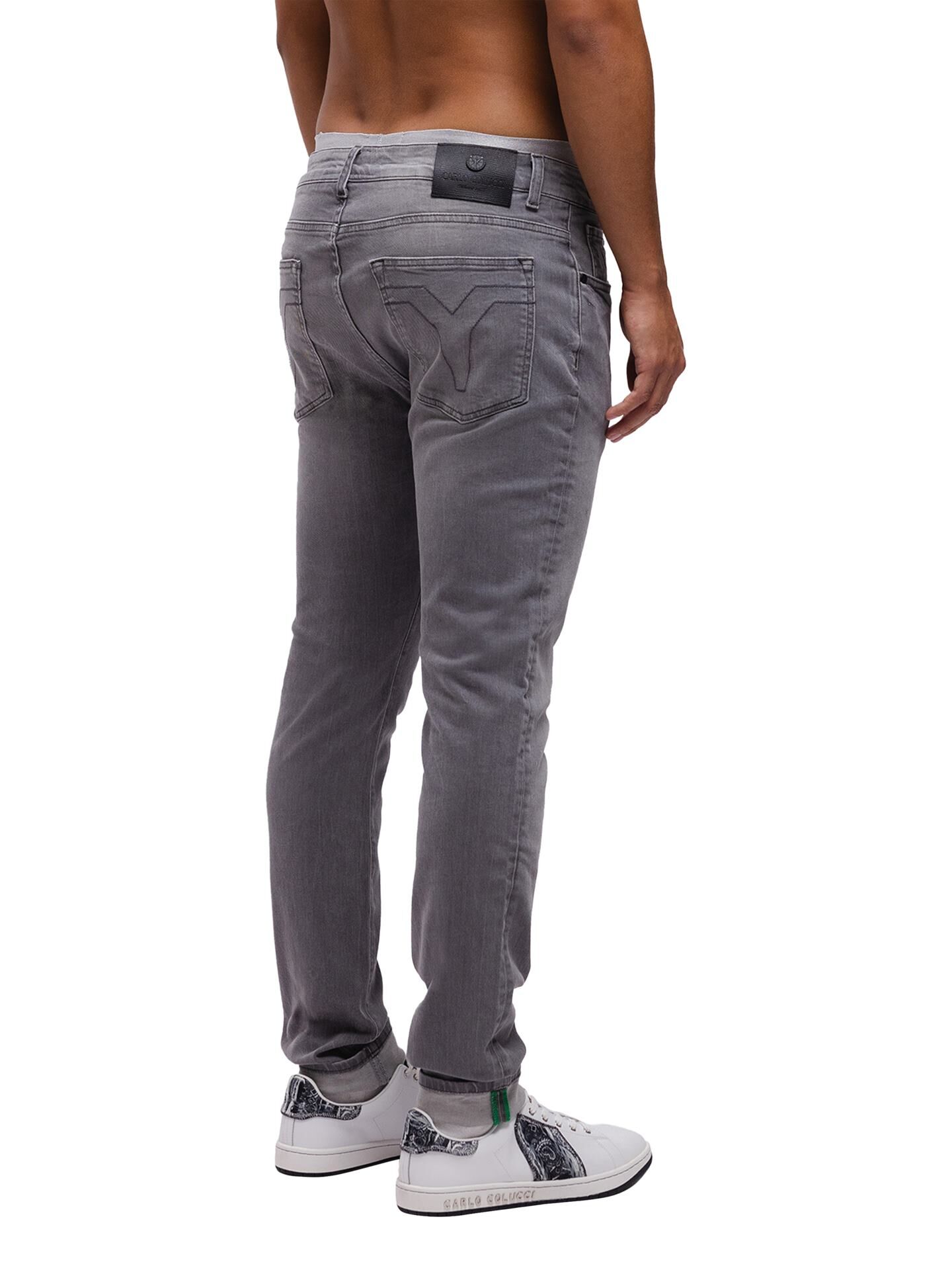 Vintage Jeans mit leichten Waschungen