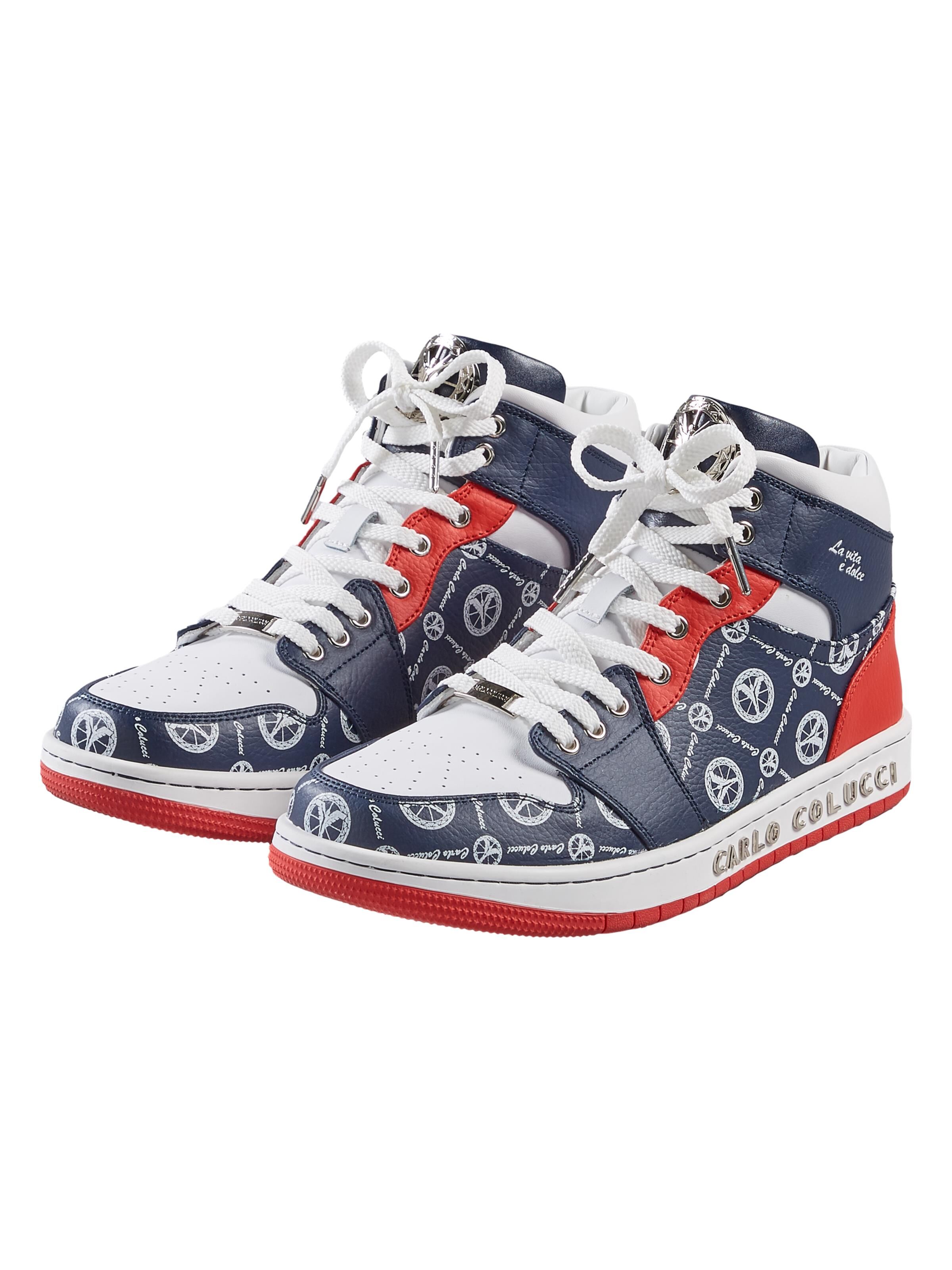 High sneaker