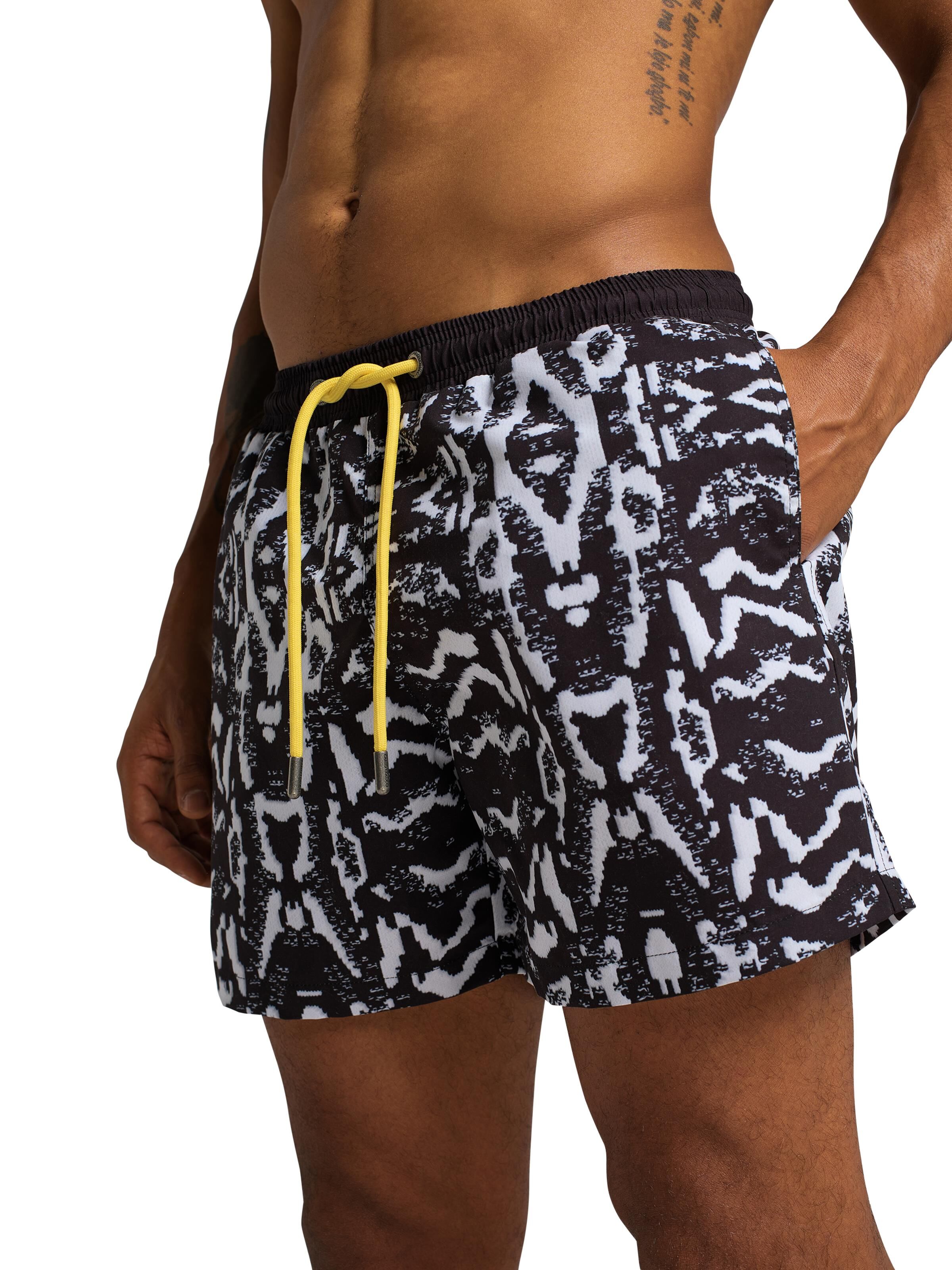 Badeshort mit Strickdruck