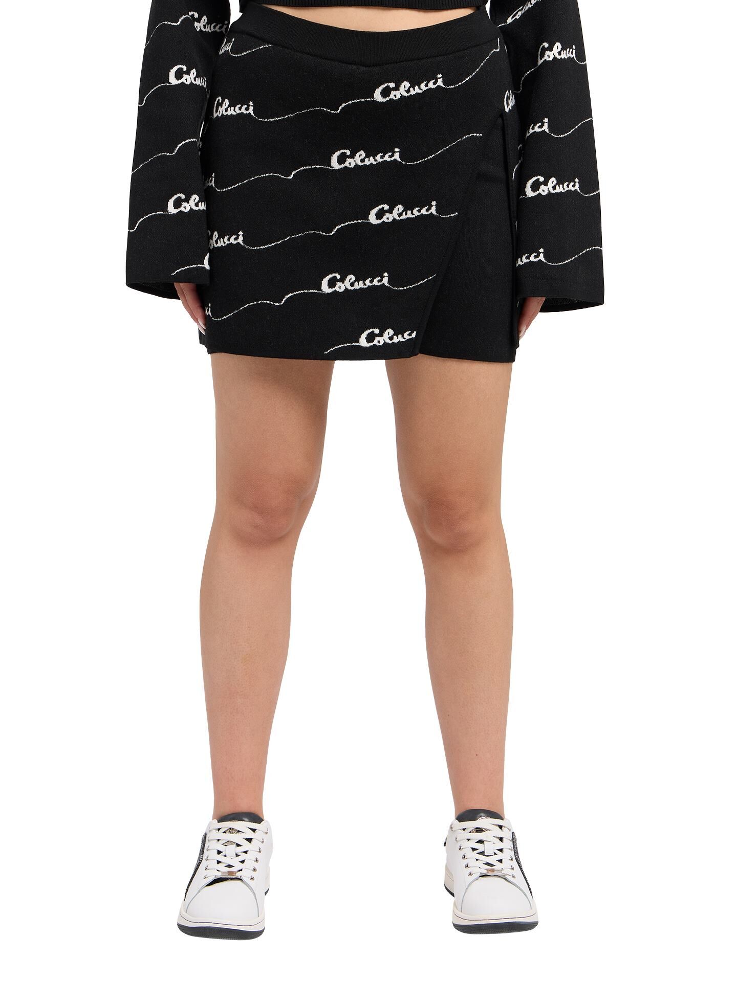 Rock mit Hose