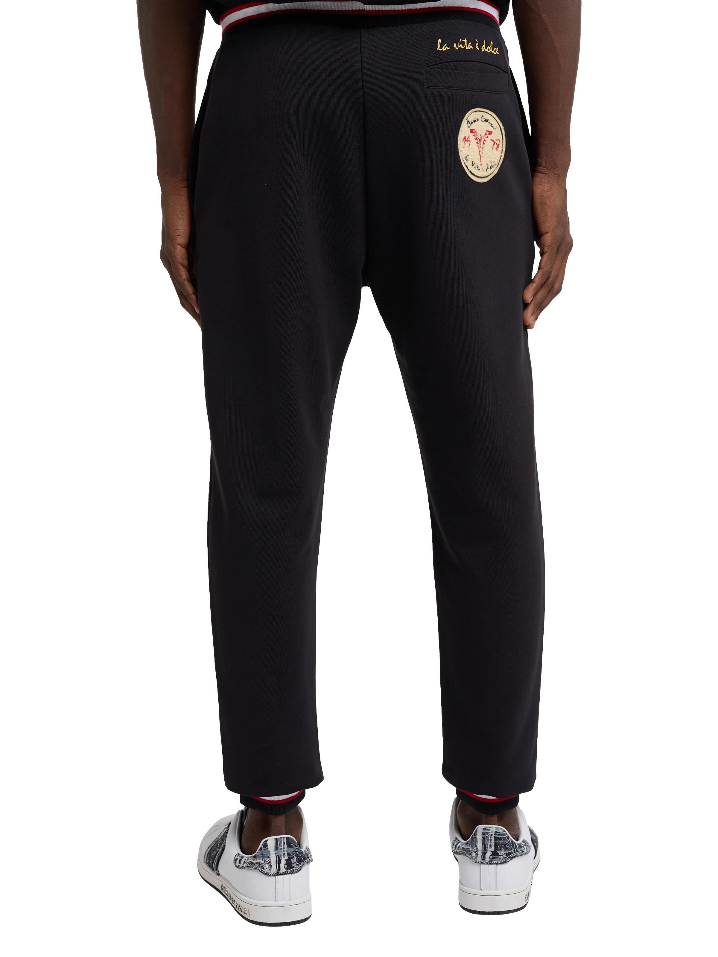 Sweathose im Collegestil