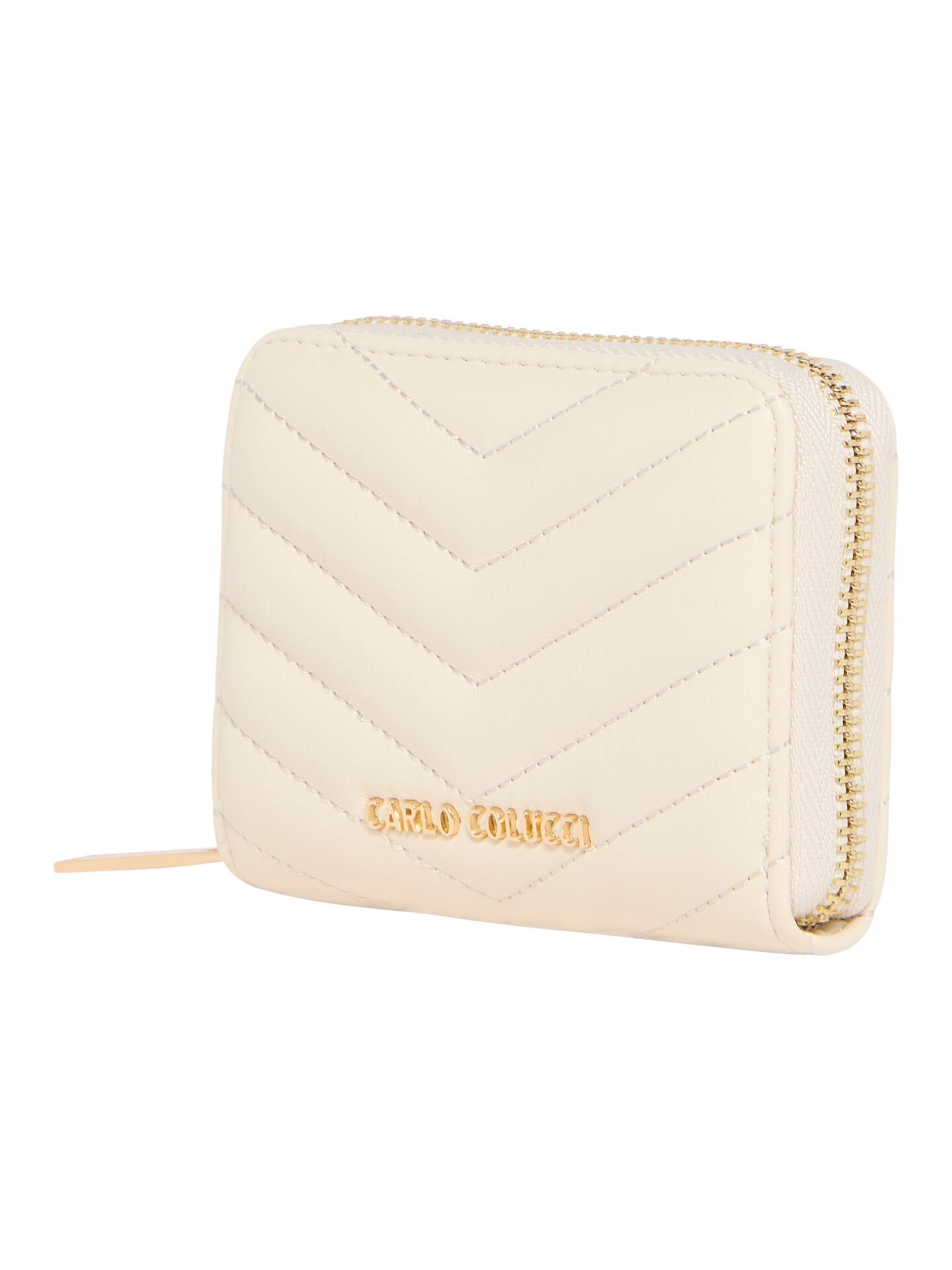 Small quilted wallet